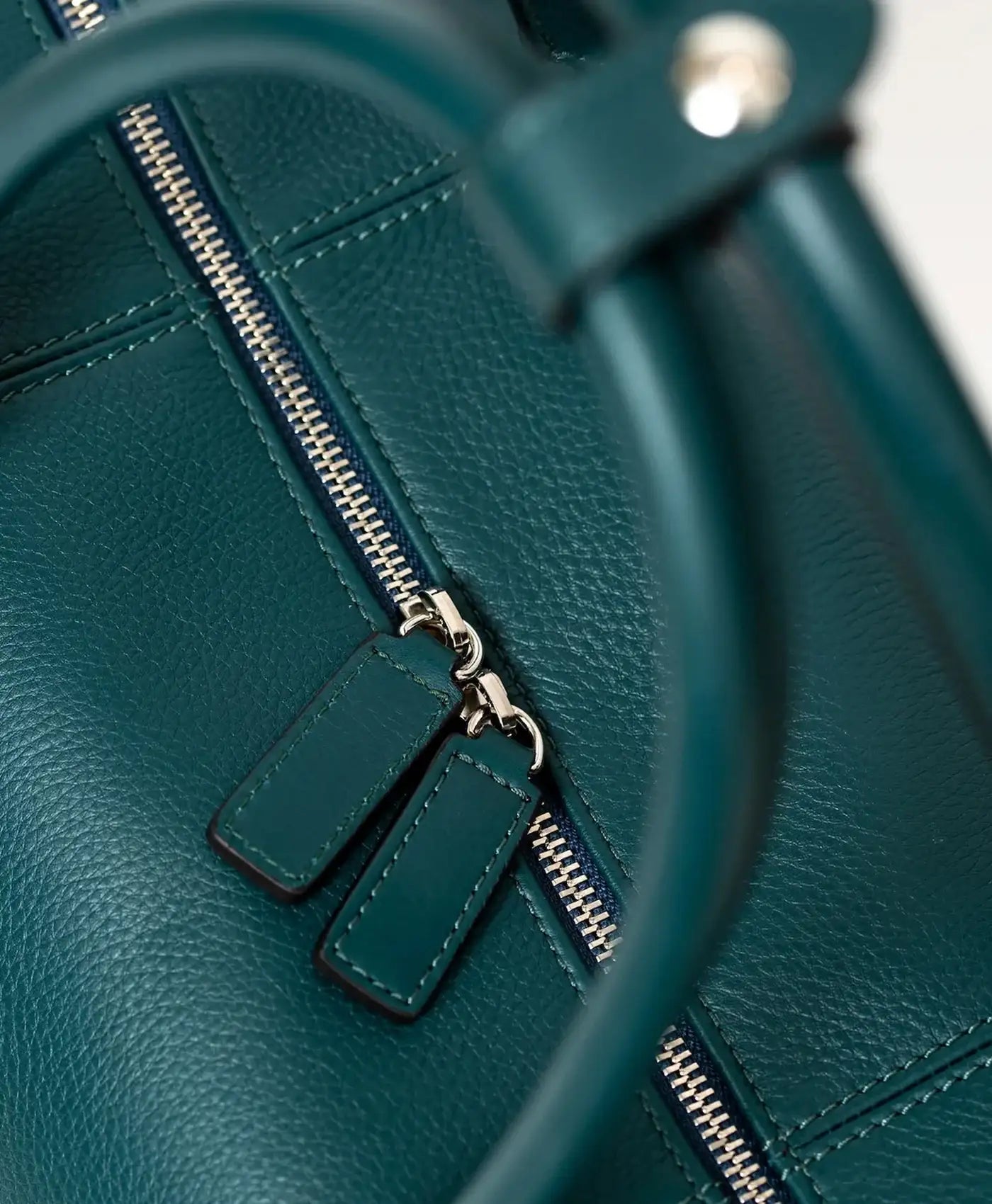 Geanta verde de voiaj piele vitel