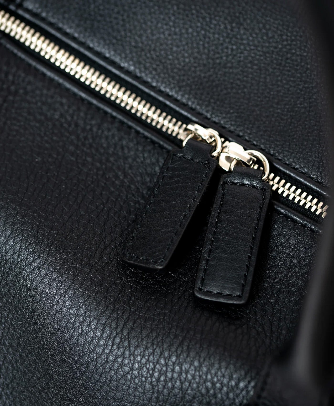 Geanta neagra de voiaj piele vitel