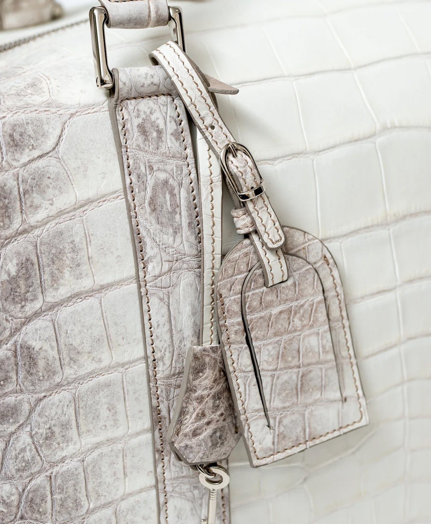 Geanta de voiaj alb cu gri piele crocodil