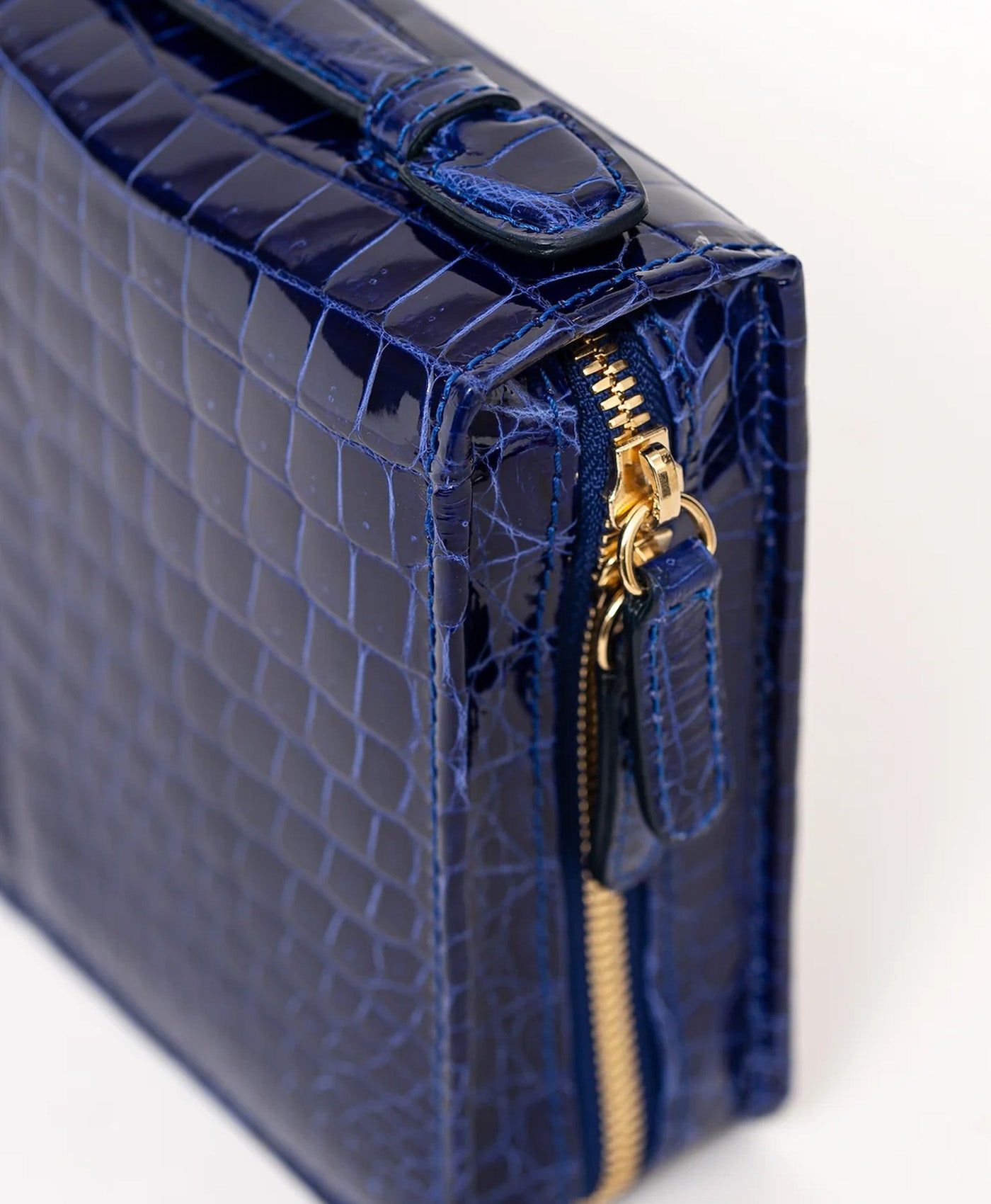 Etui trabucuri piele crocodil, albastru lucios