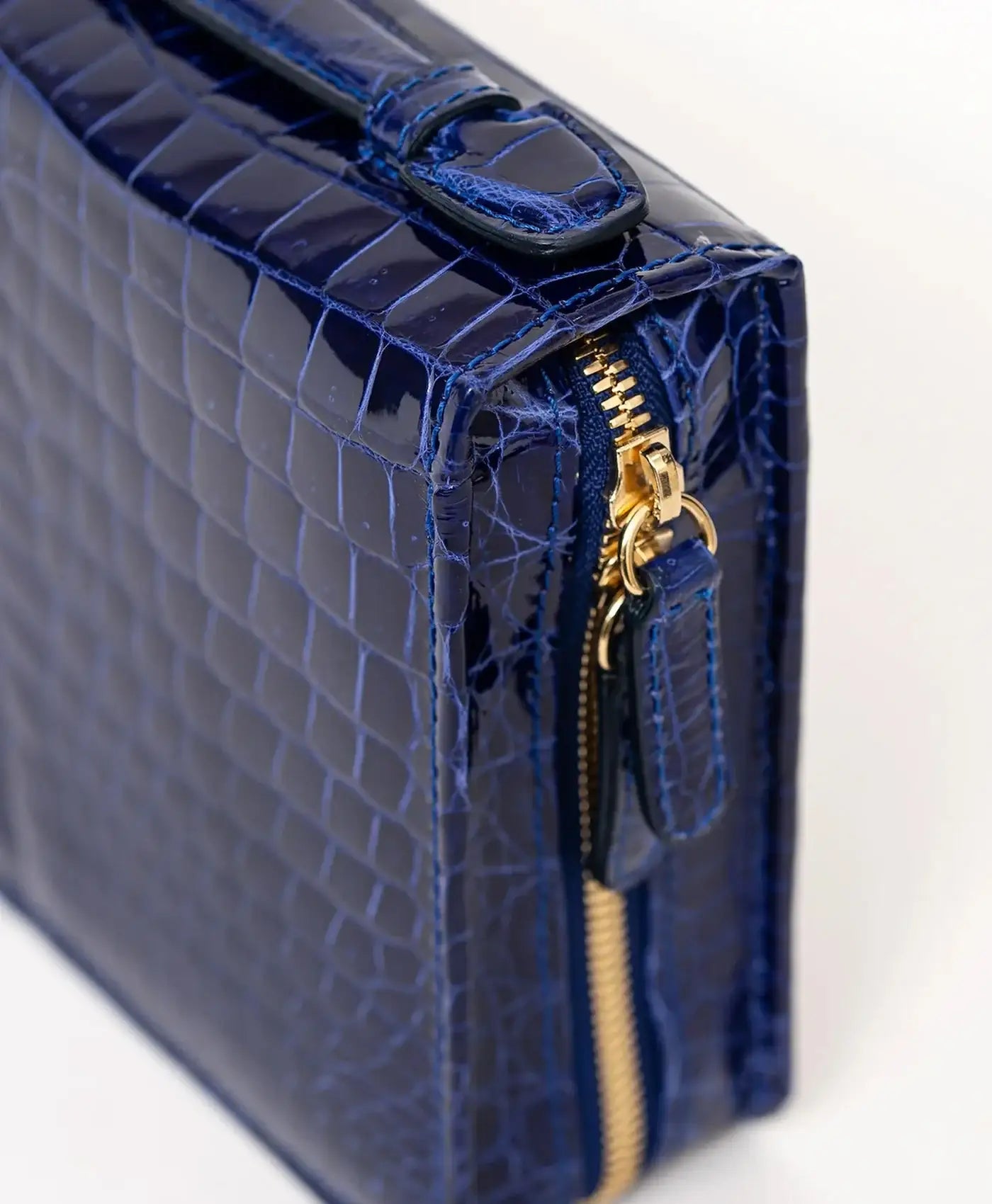 Etui trabucuri piele crocodil, albastru lucios
