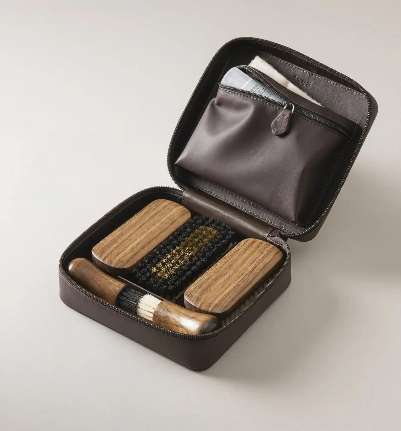 Set piele maro ingrijire pantofi - travelling