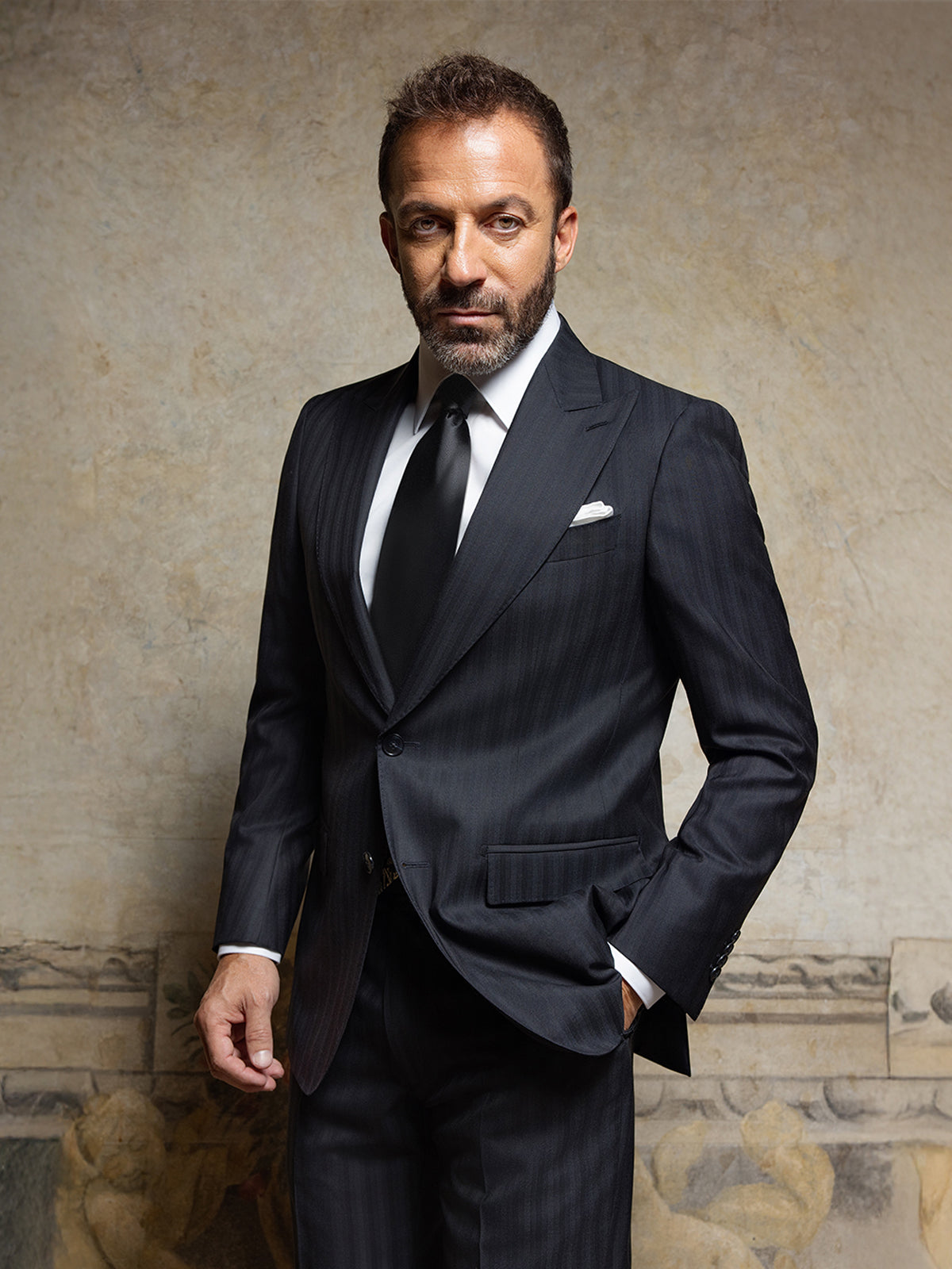 Costum negru in dungi, Made to Measure, lana