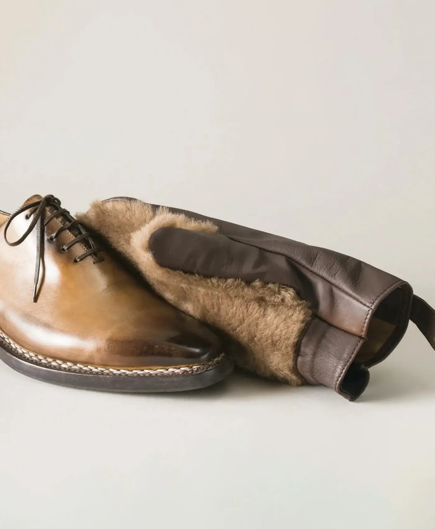 Manusa maro pentru ingrijire pantofi