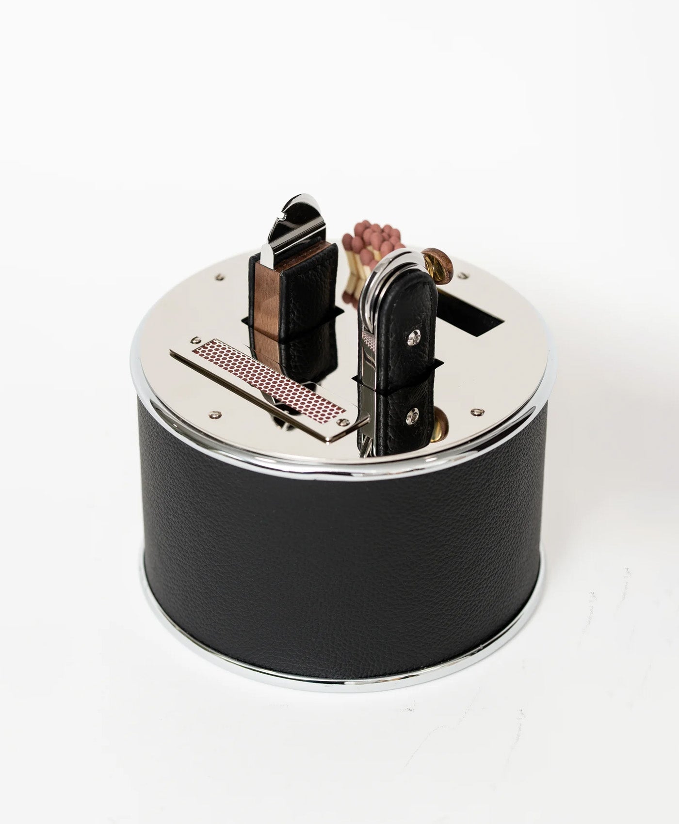 Set suport piele neagra pentru trabucuri