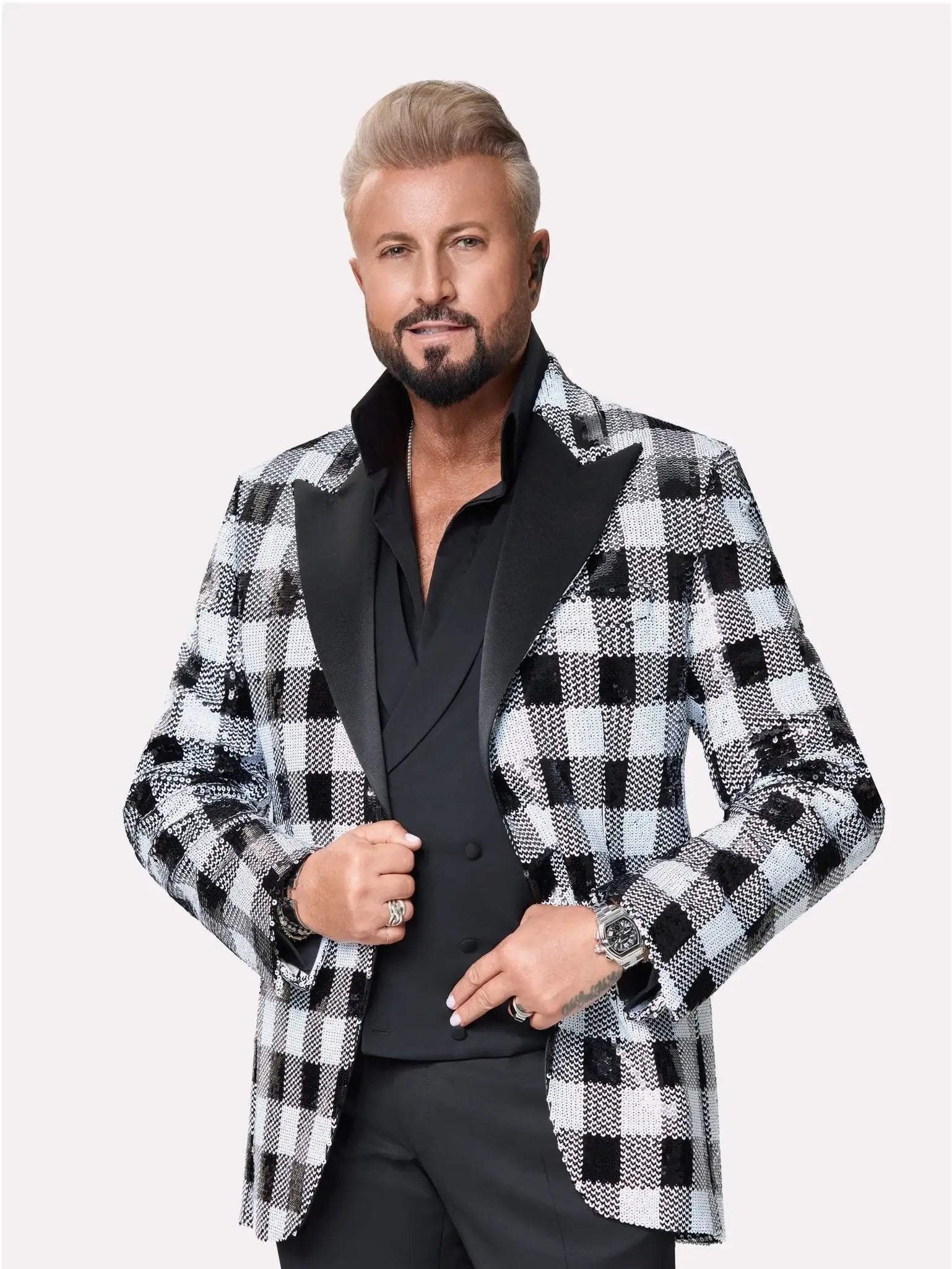 Sacou smoking made to measure cu paiete in carouri