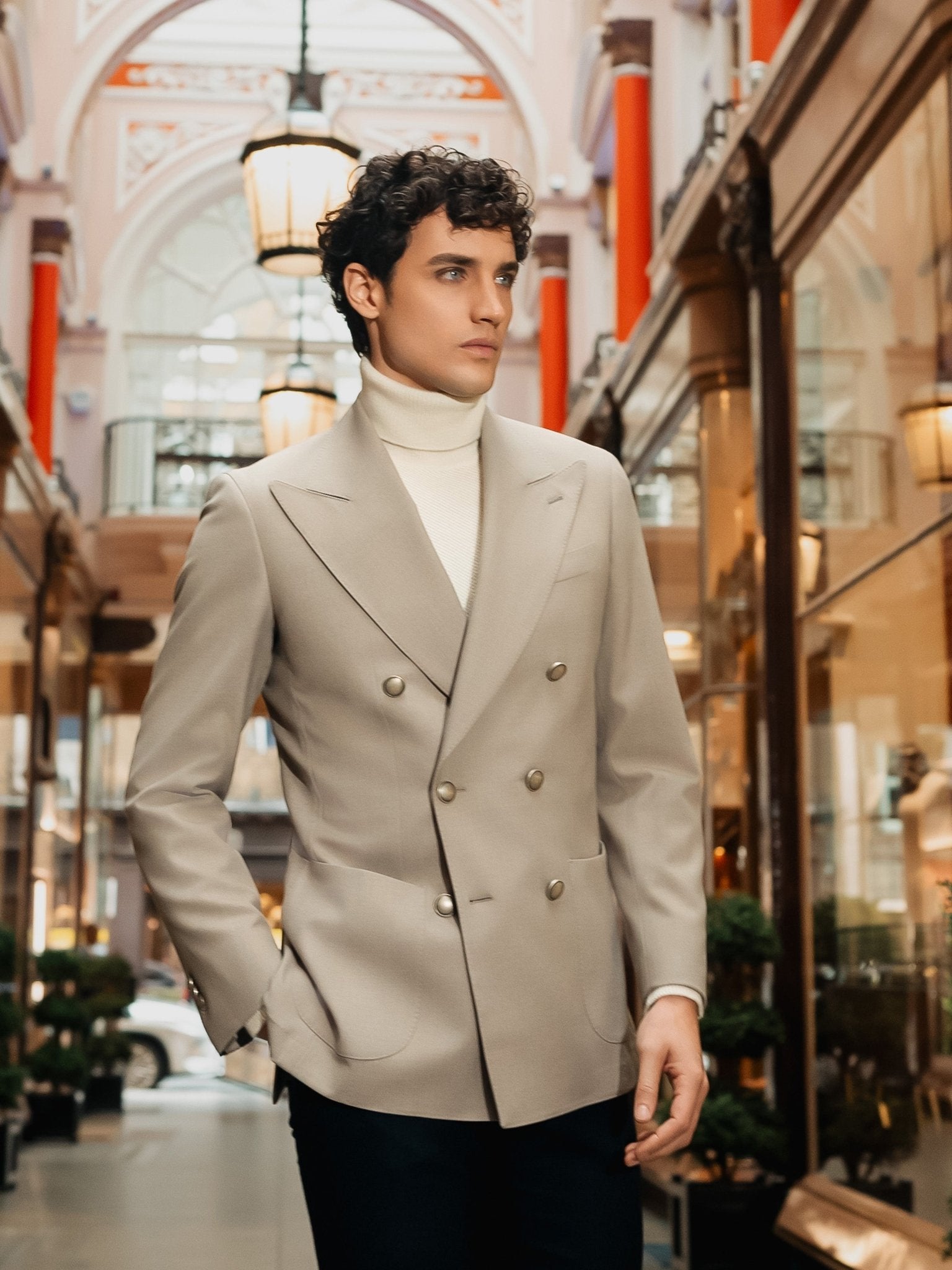 Sacou beige la doua randuri de nasturi, slim fit - Viggo