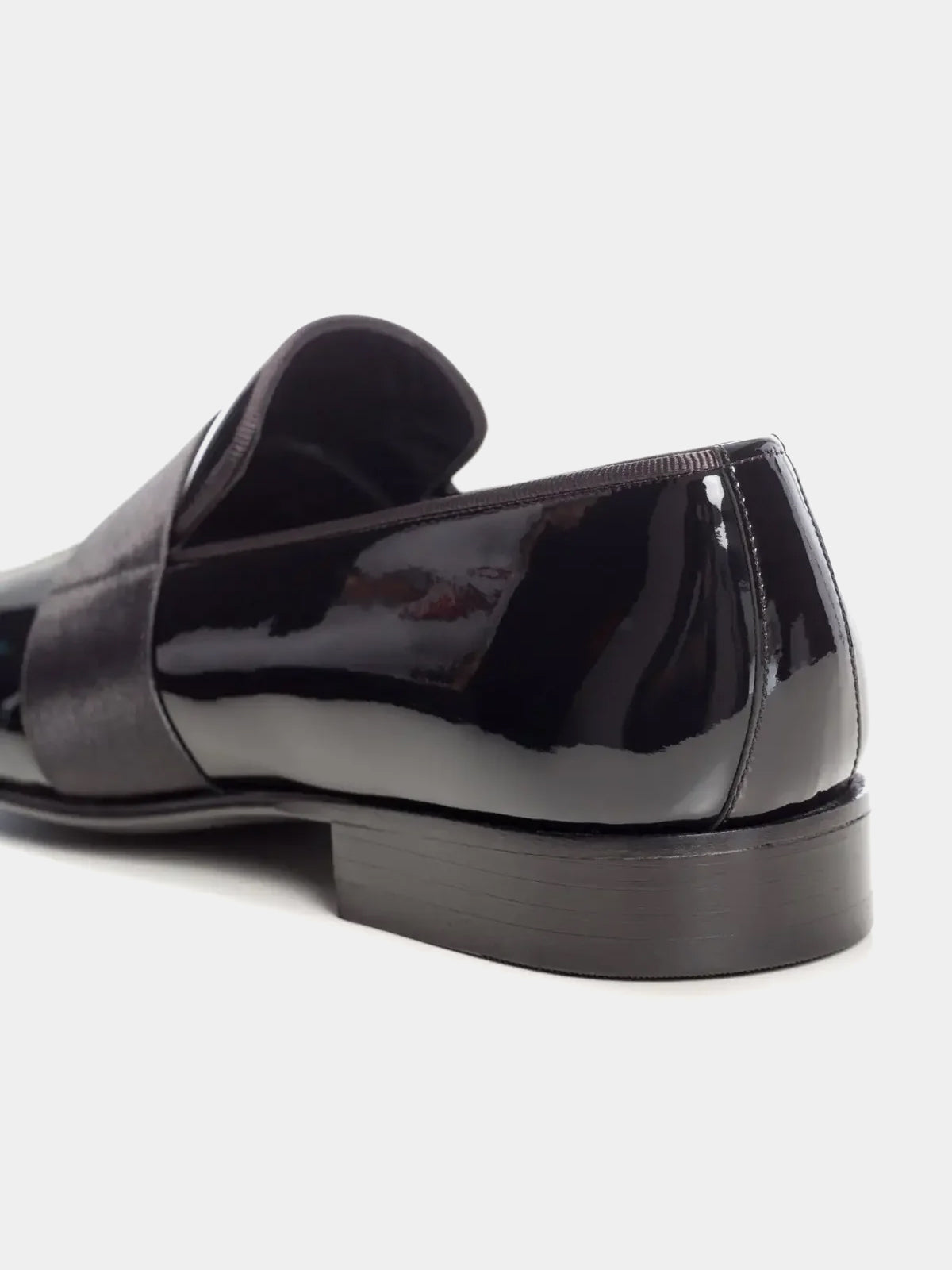 Shiny black tuxedo shoes