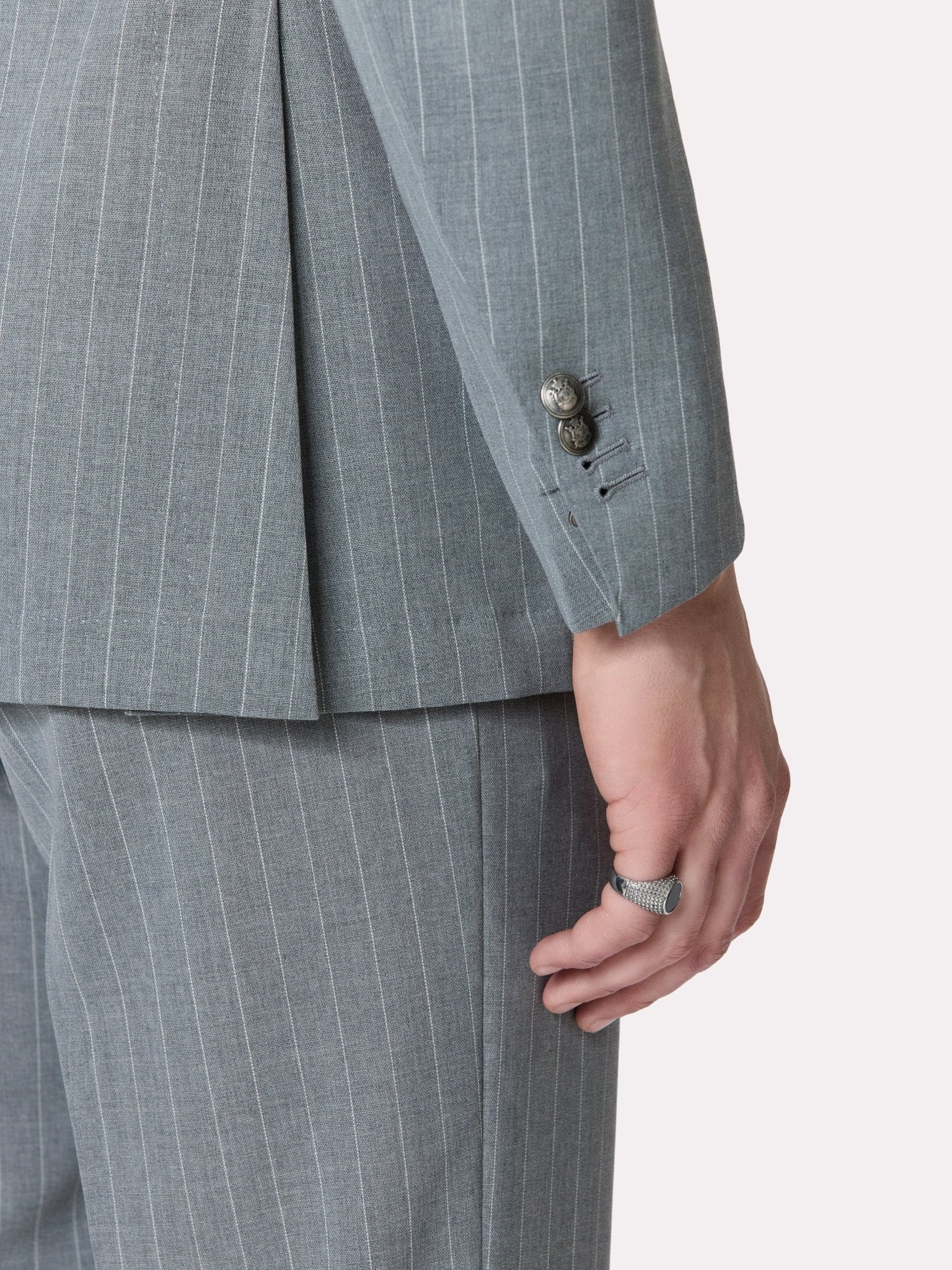 Costum tesatura Tallia di Delfino, made to measure, gri cu dungi - Viggo