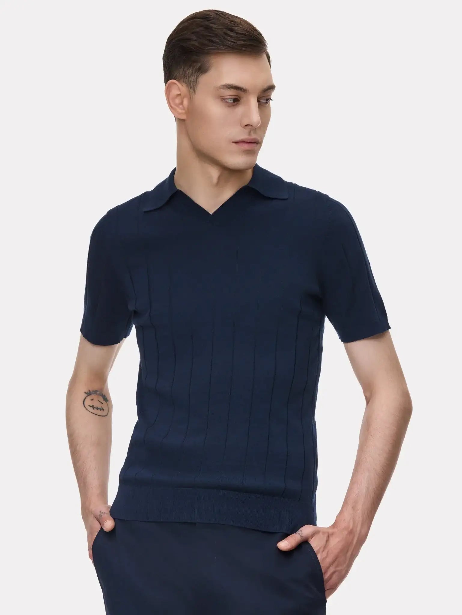 Tricou polo navy cu dungi