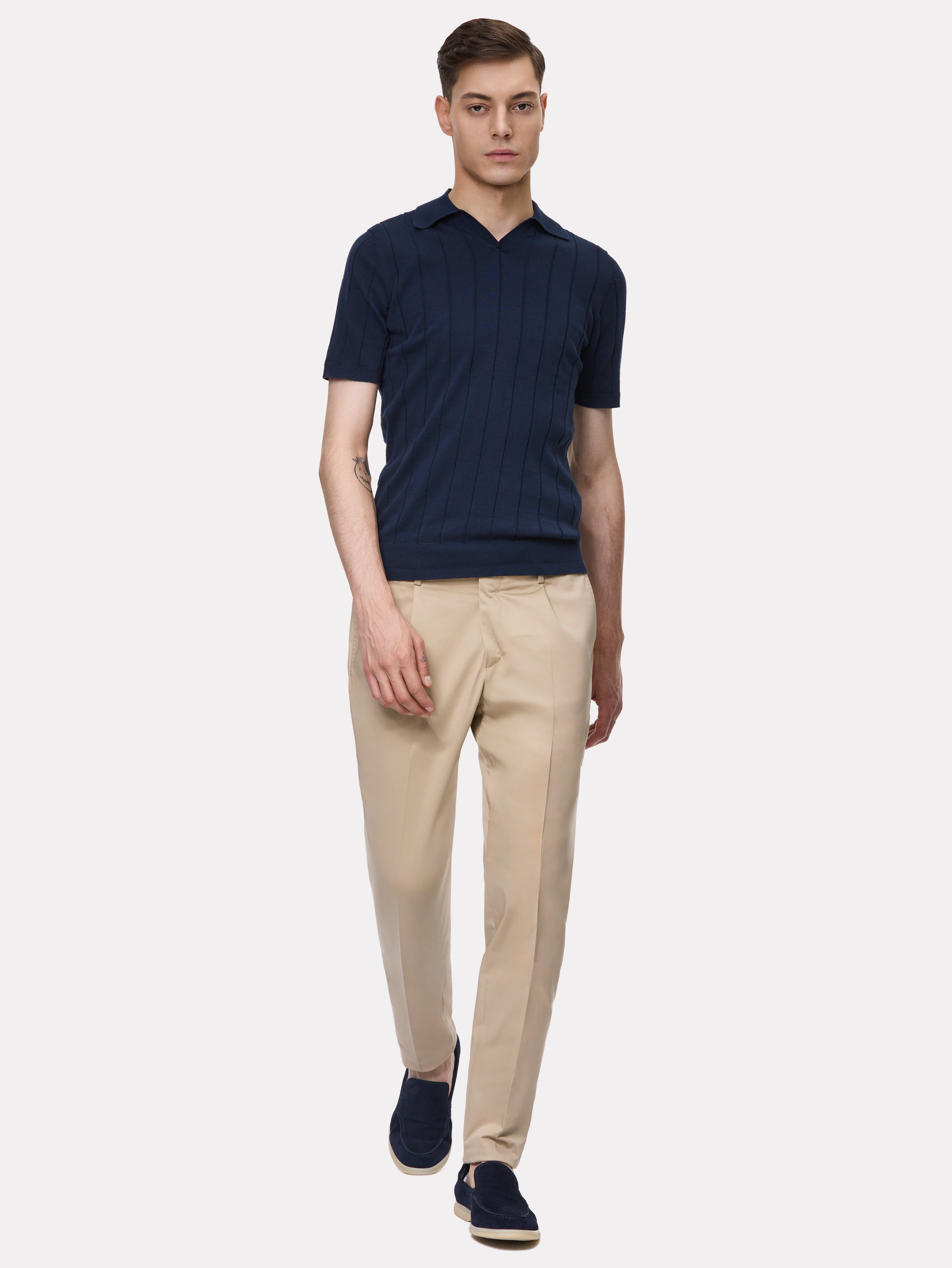 Beige chinos with pleats