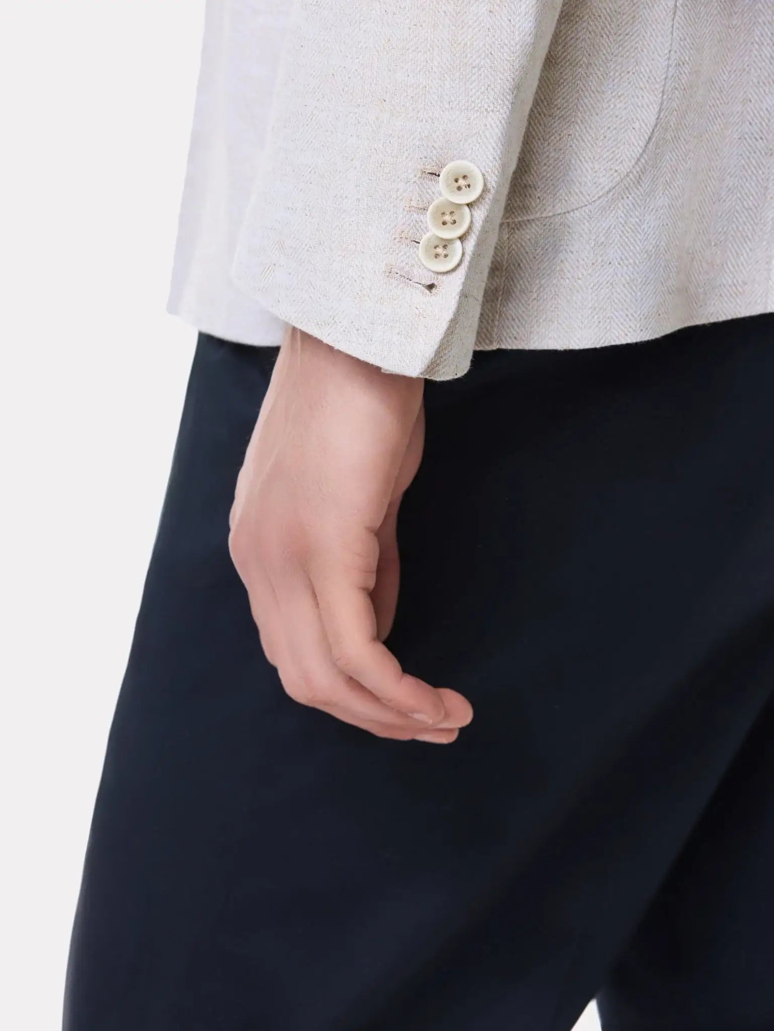 Sacou bej la doua randuri de nasturi