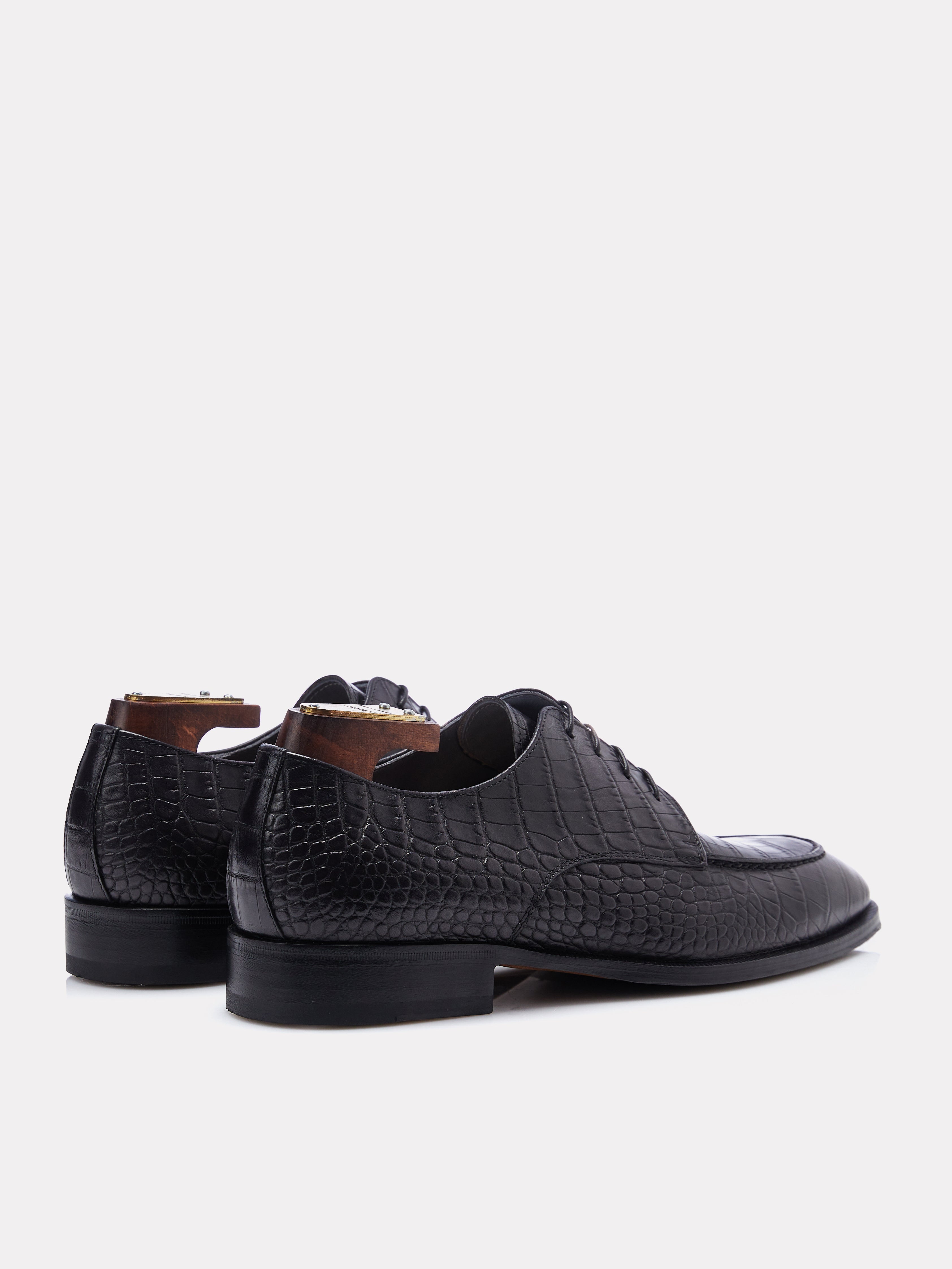 Pantofi derby negri cu model croco