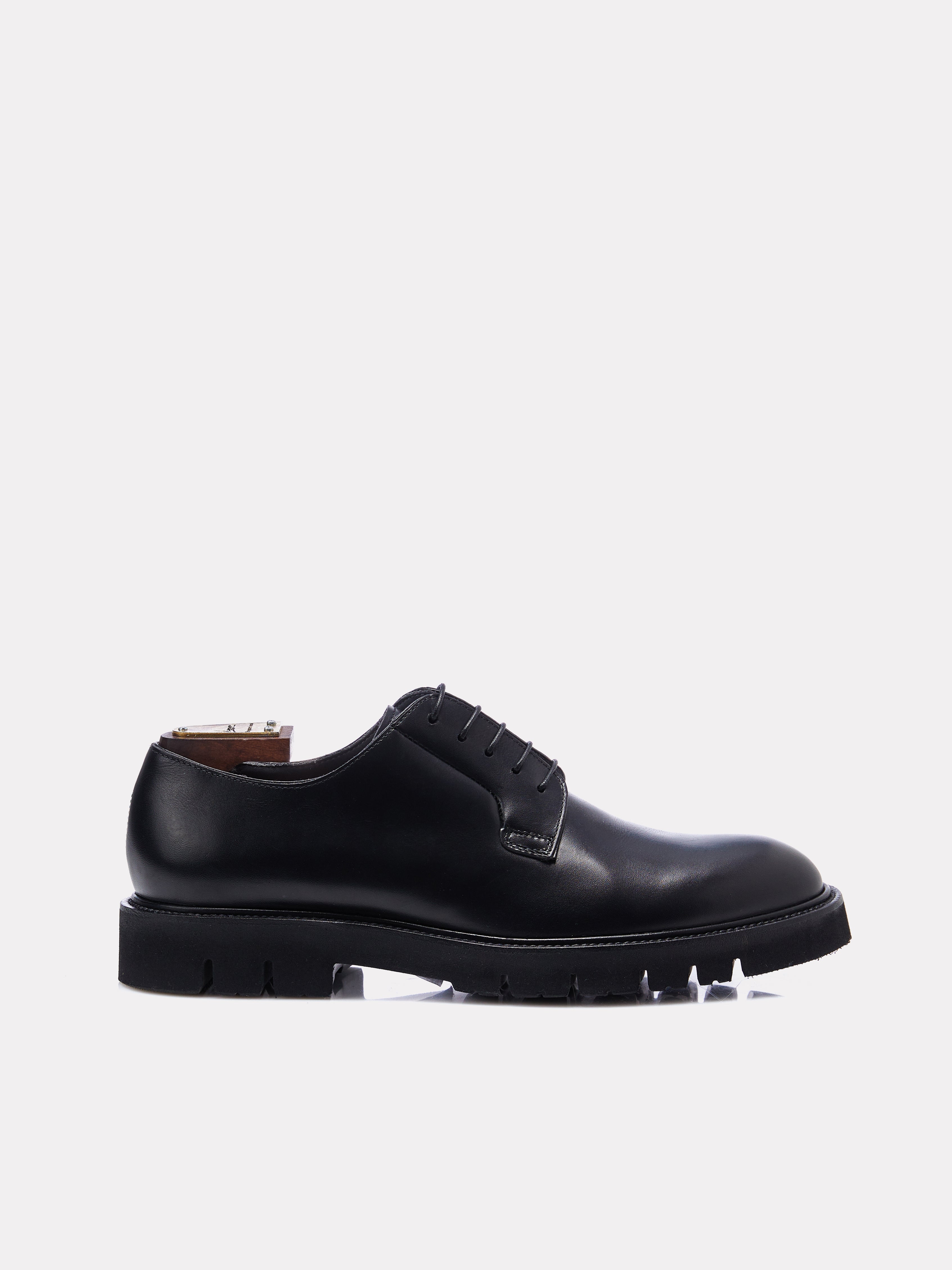 Black derby shoes with chunky sole