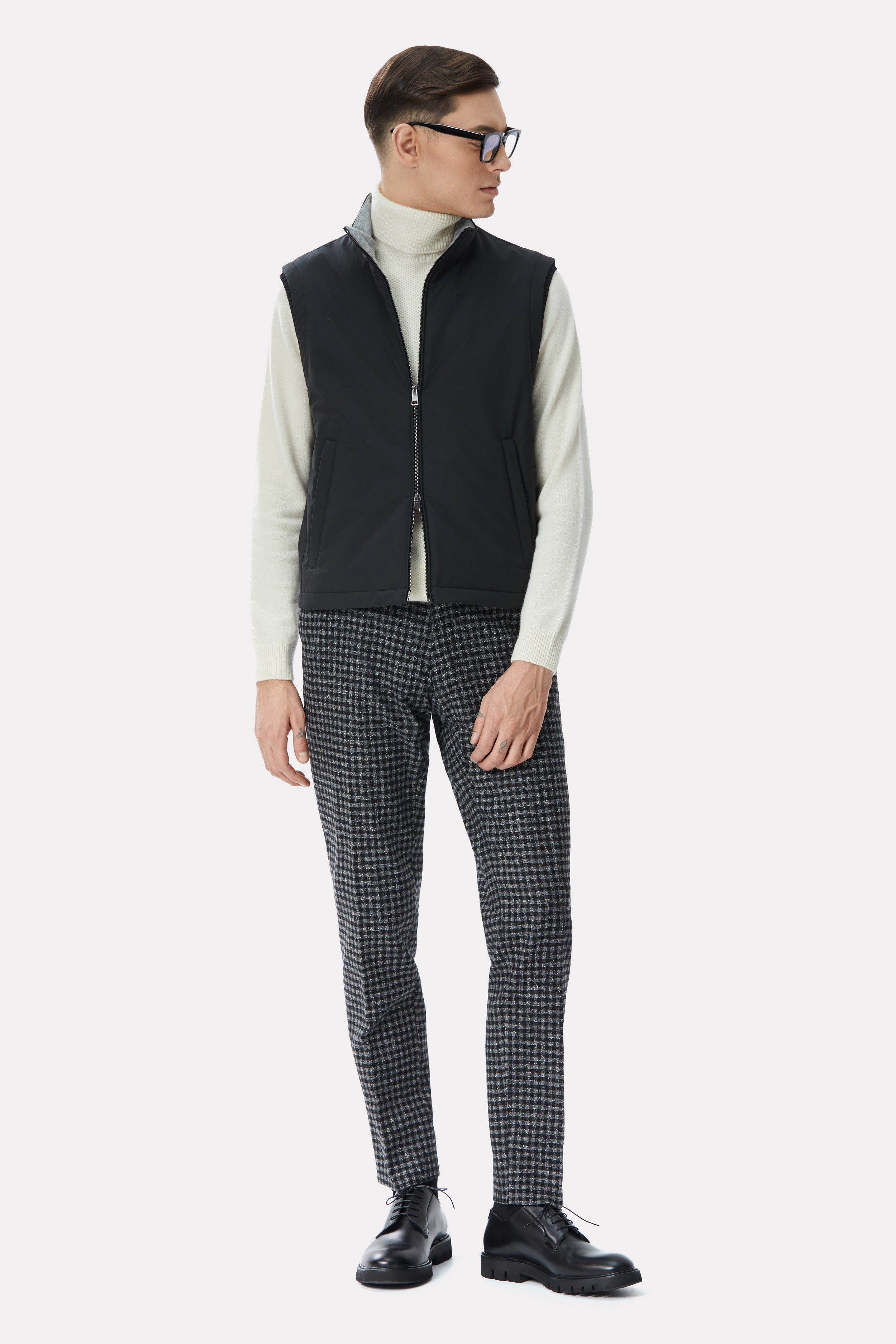 Black vest with cashmere lining