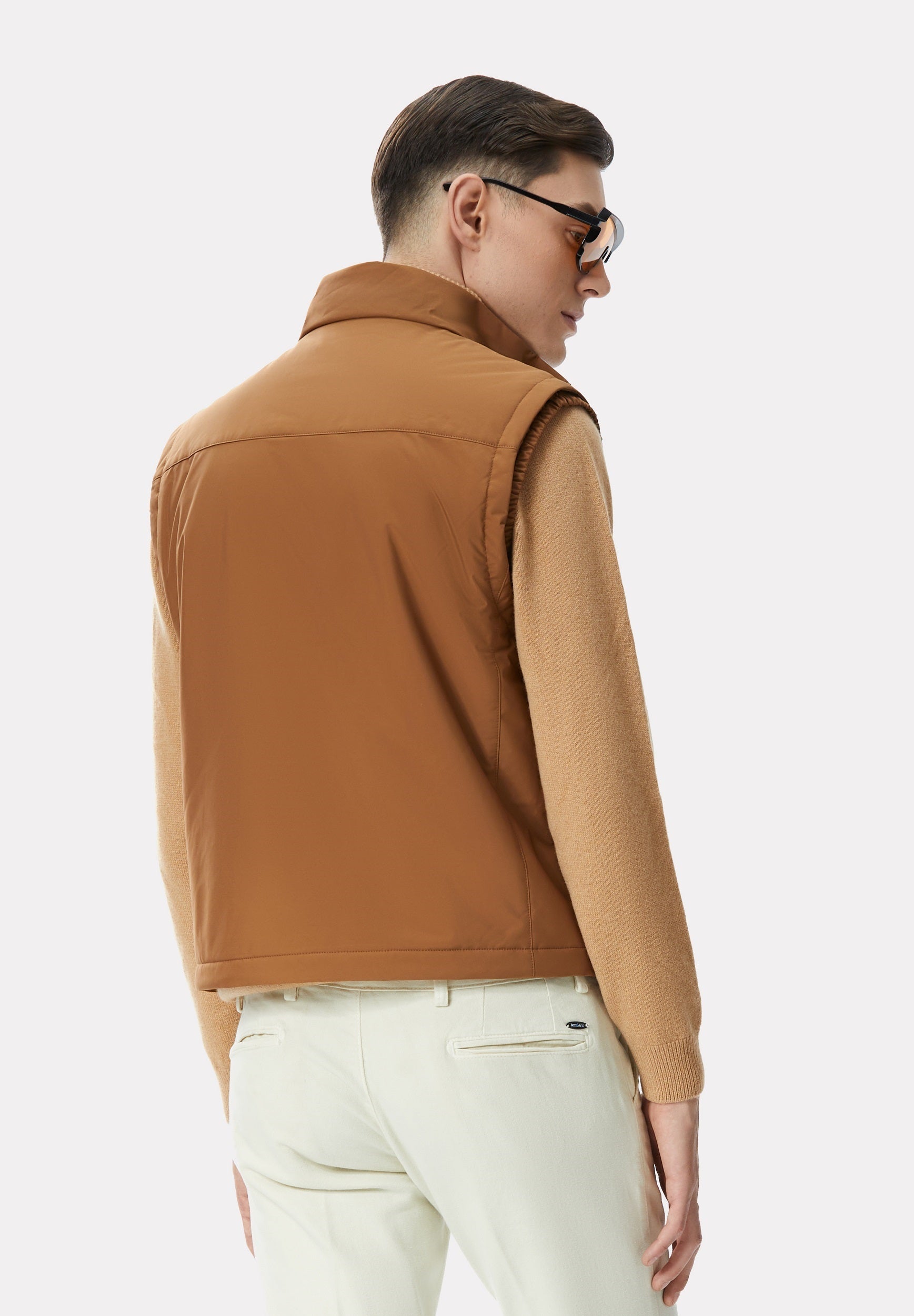 Camel vest with cashmere lining