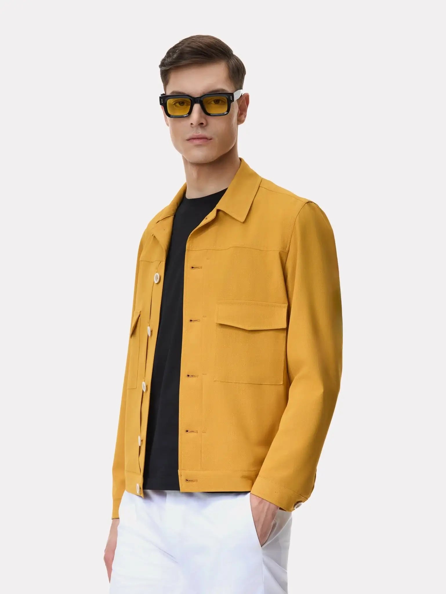 Jacheta scurta mustar cu buzunare aplicate