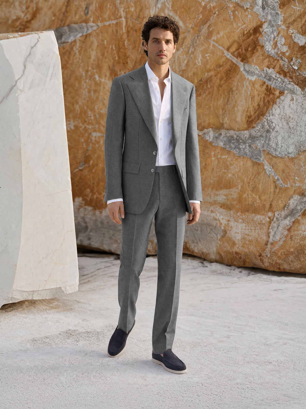 Costum tesatura Loro Piana, lana virgina, gri