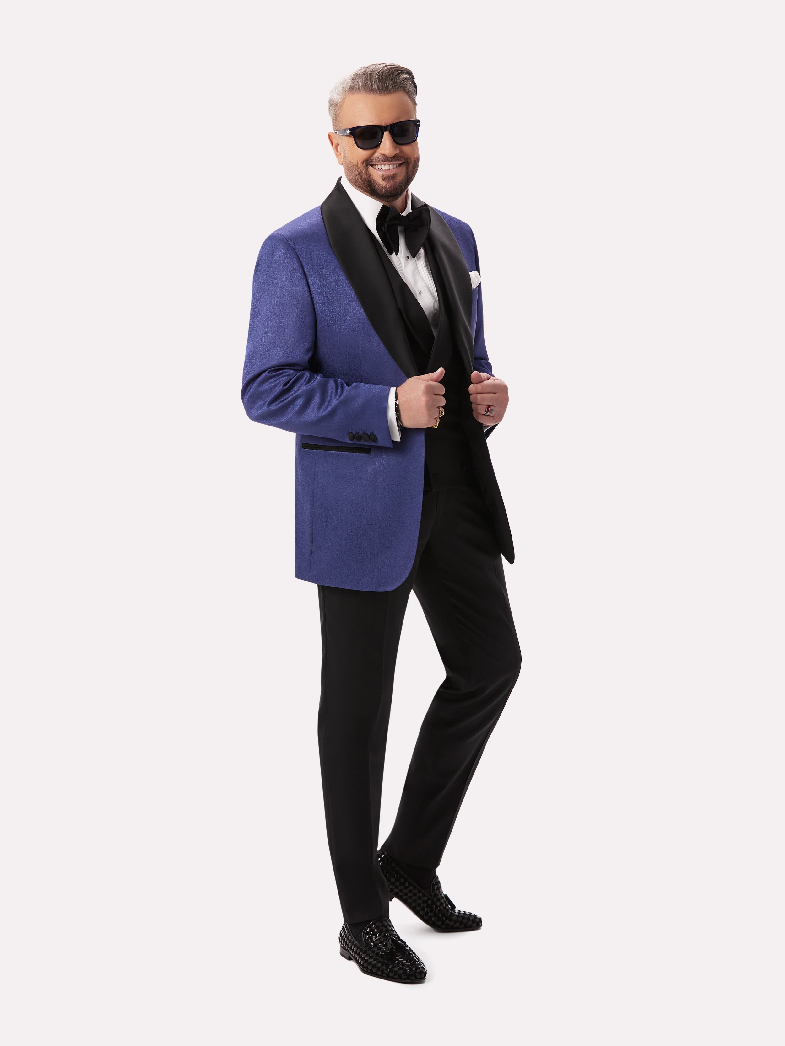 Blue tuxedo jacket with reflections