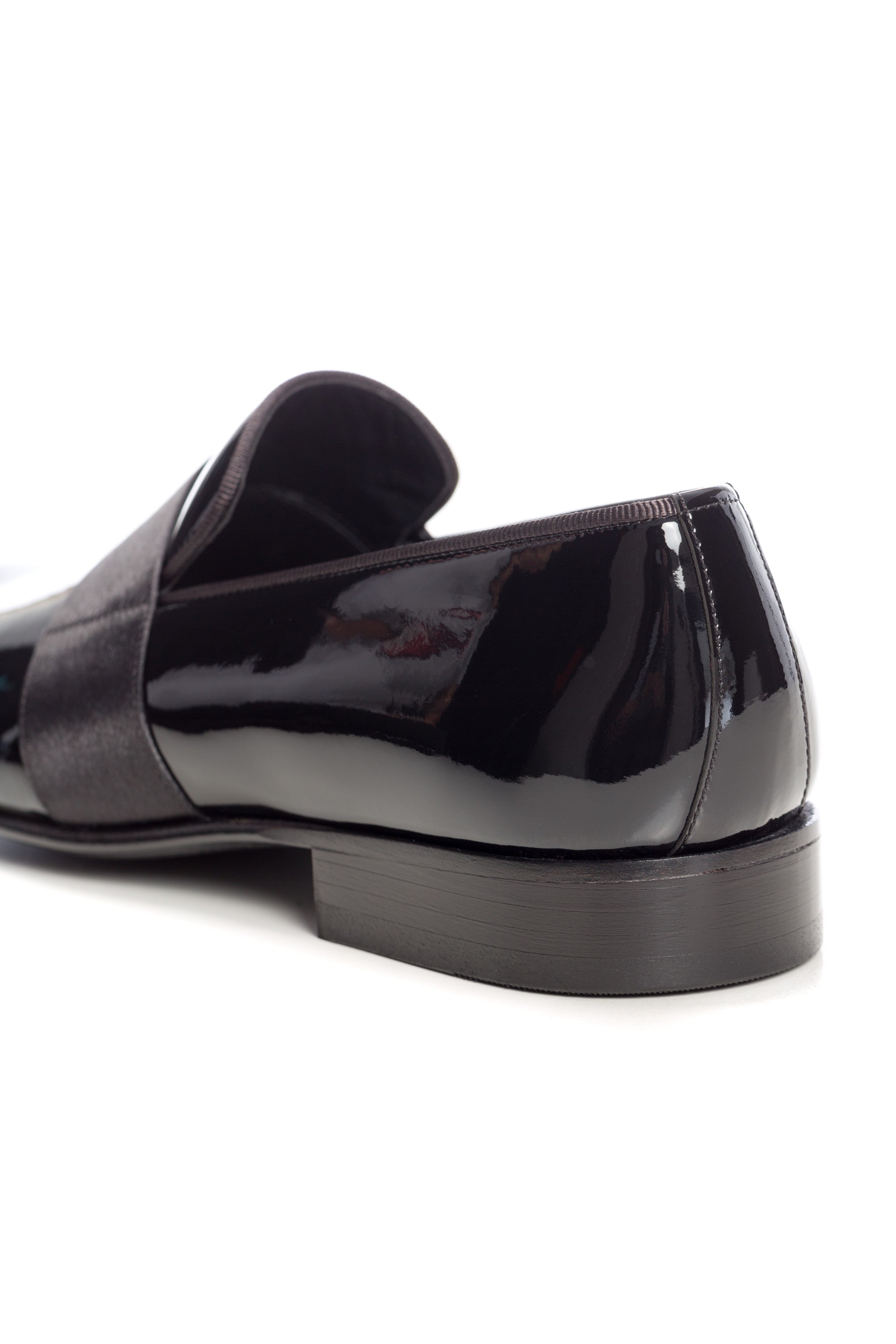 Shiny black tuxedo shoes