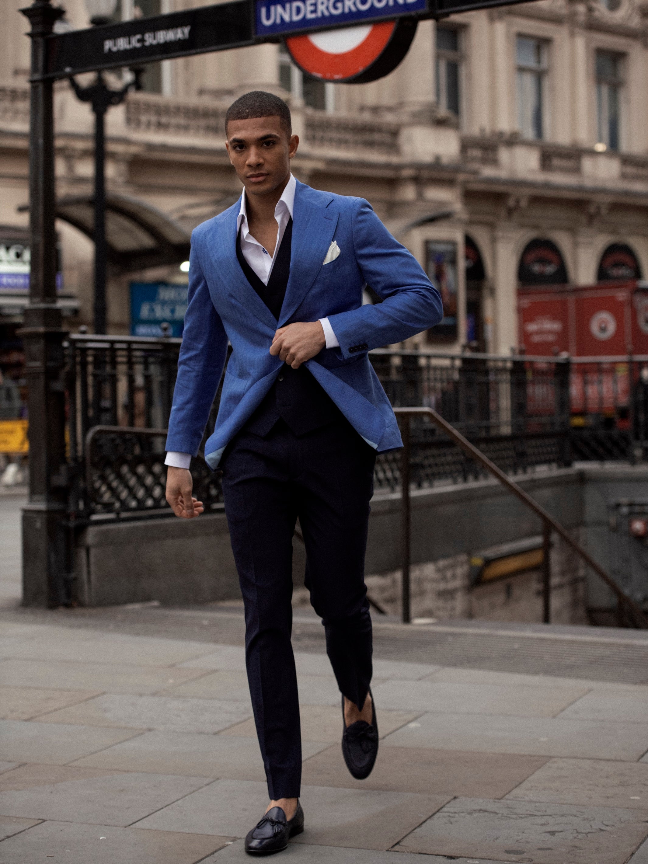 Pantaloni business albastru inchis