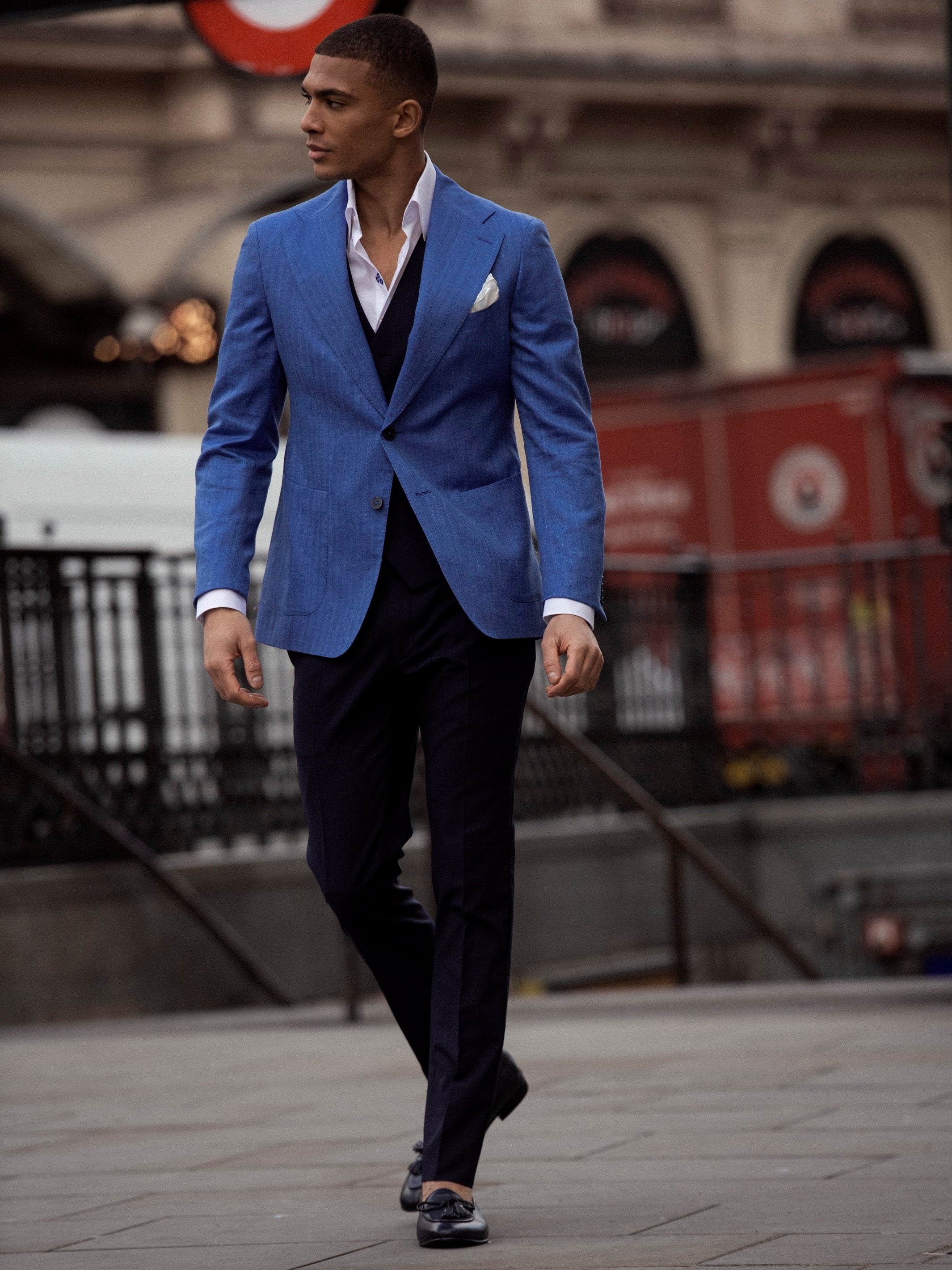 Pantaloni business albastru inchis