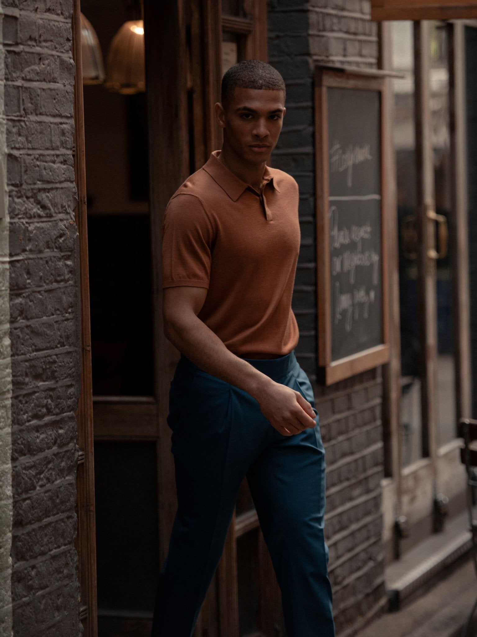 Tricou polo camel din matase naturala si lana merino - Viggo