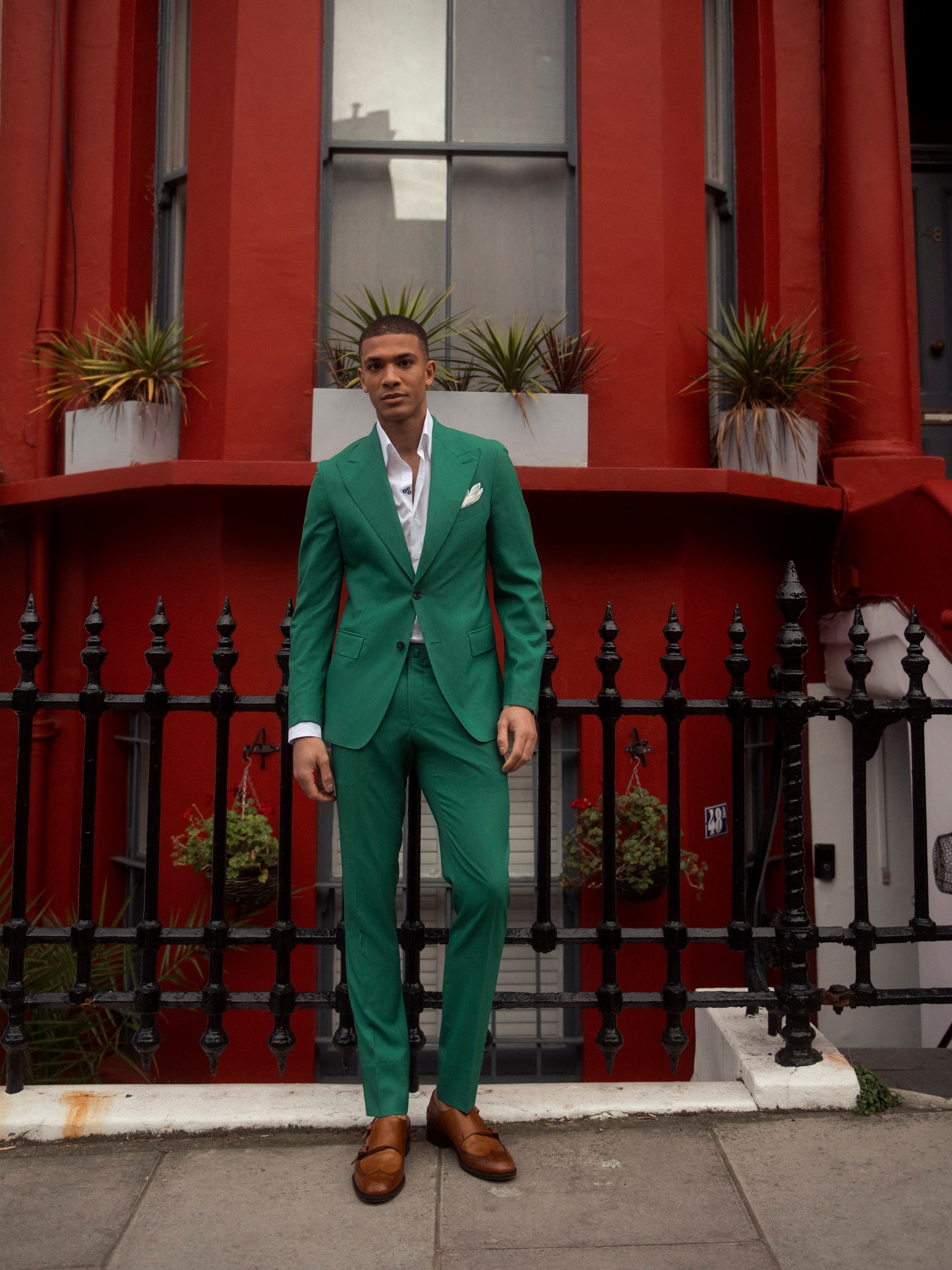 Green two-piece suit, tailored fit