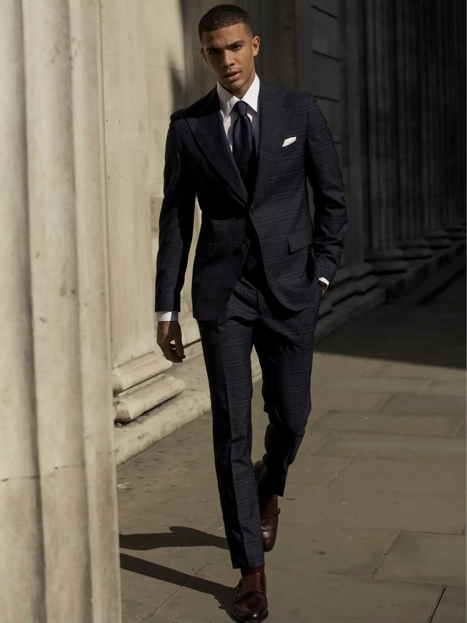 Costum tesatura Vitale Barberis, carouri navy, tailored fit
