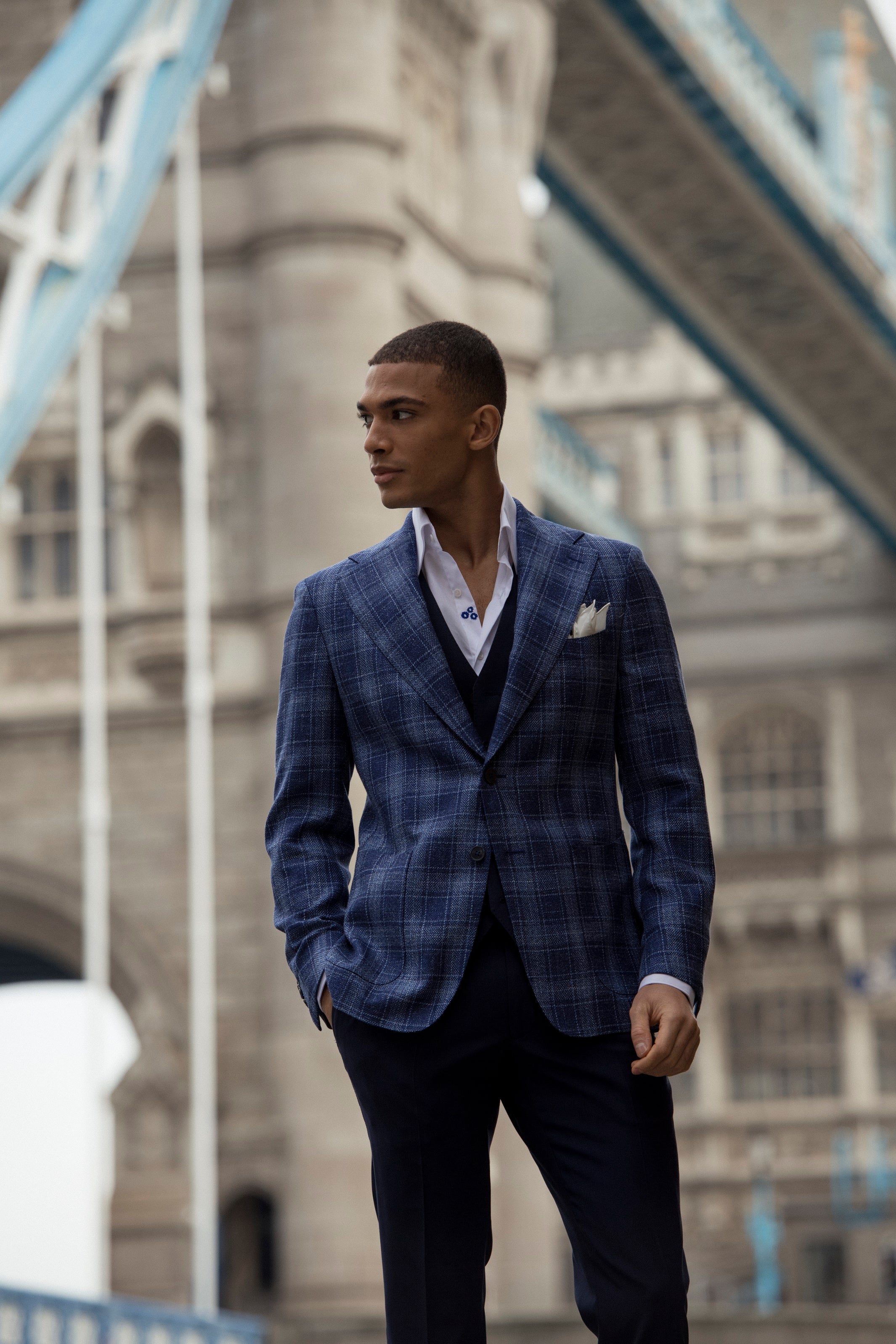 Sacou navy check, tailored fit