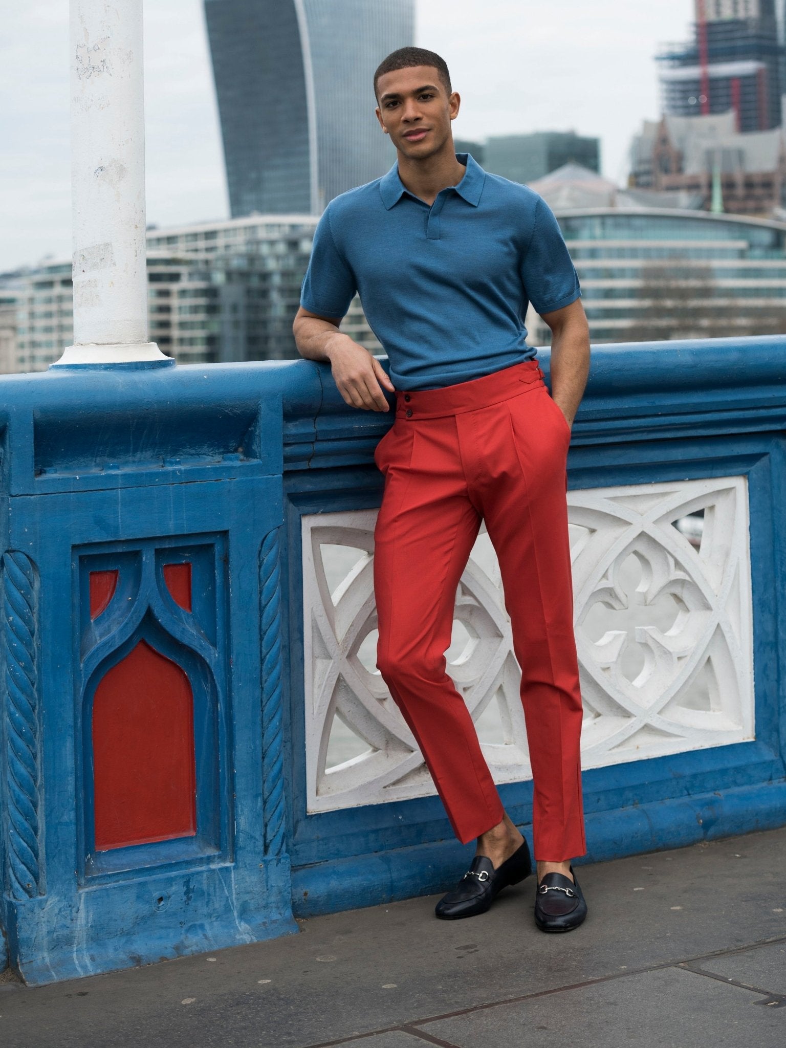 Pantaloni corai cu talie ajustabila - Viggo