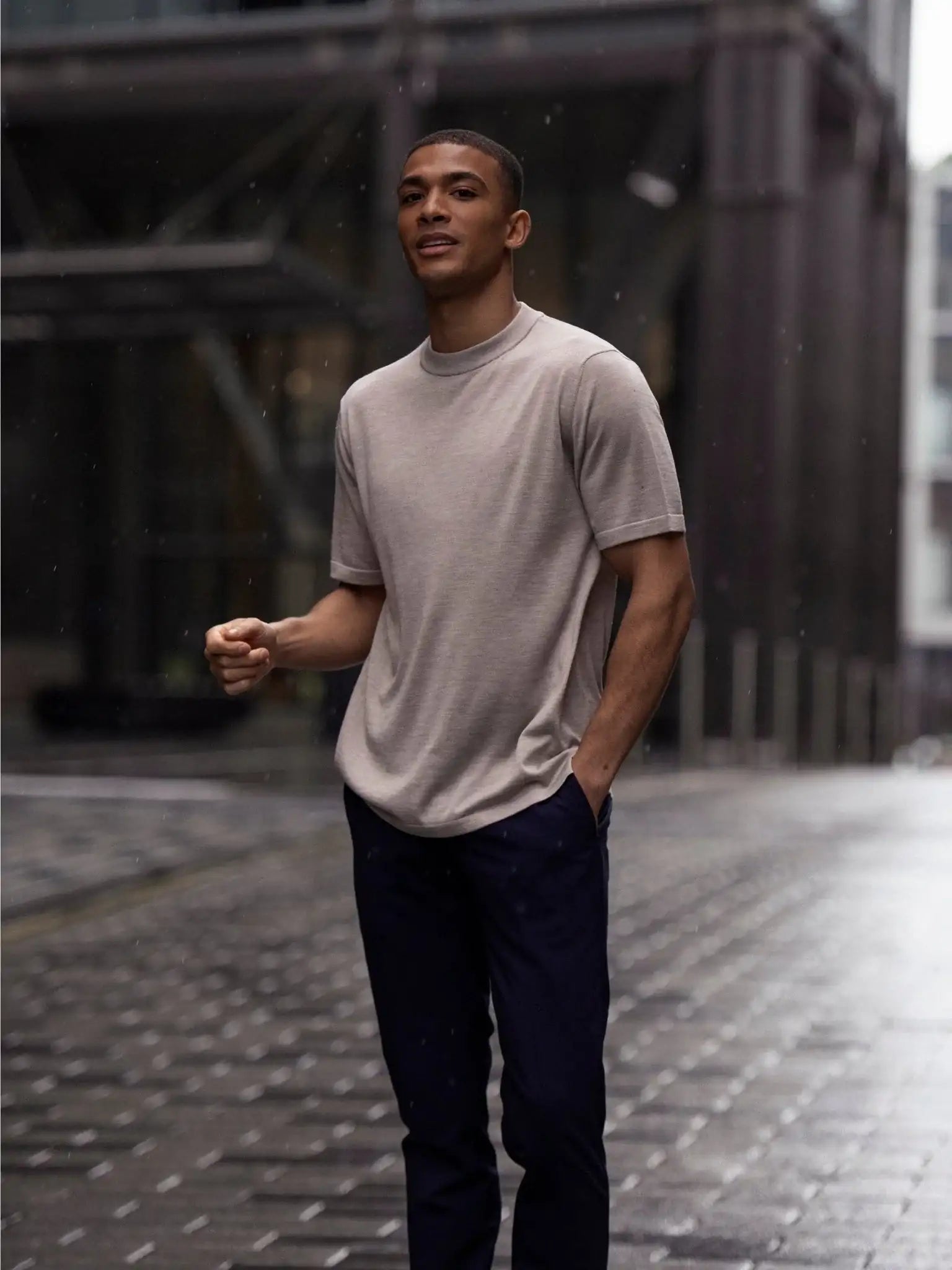 Beige t-shirt made of natural silk and merino wool