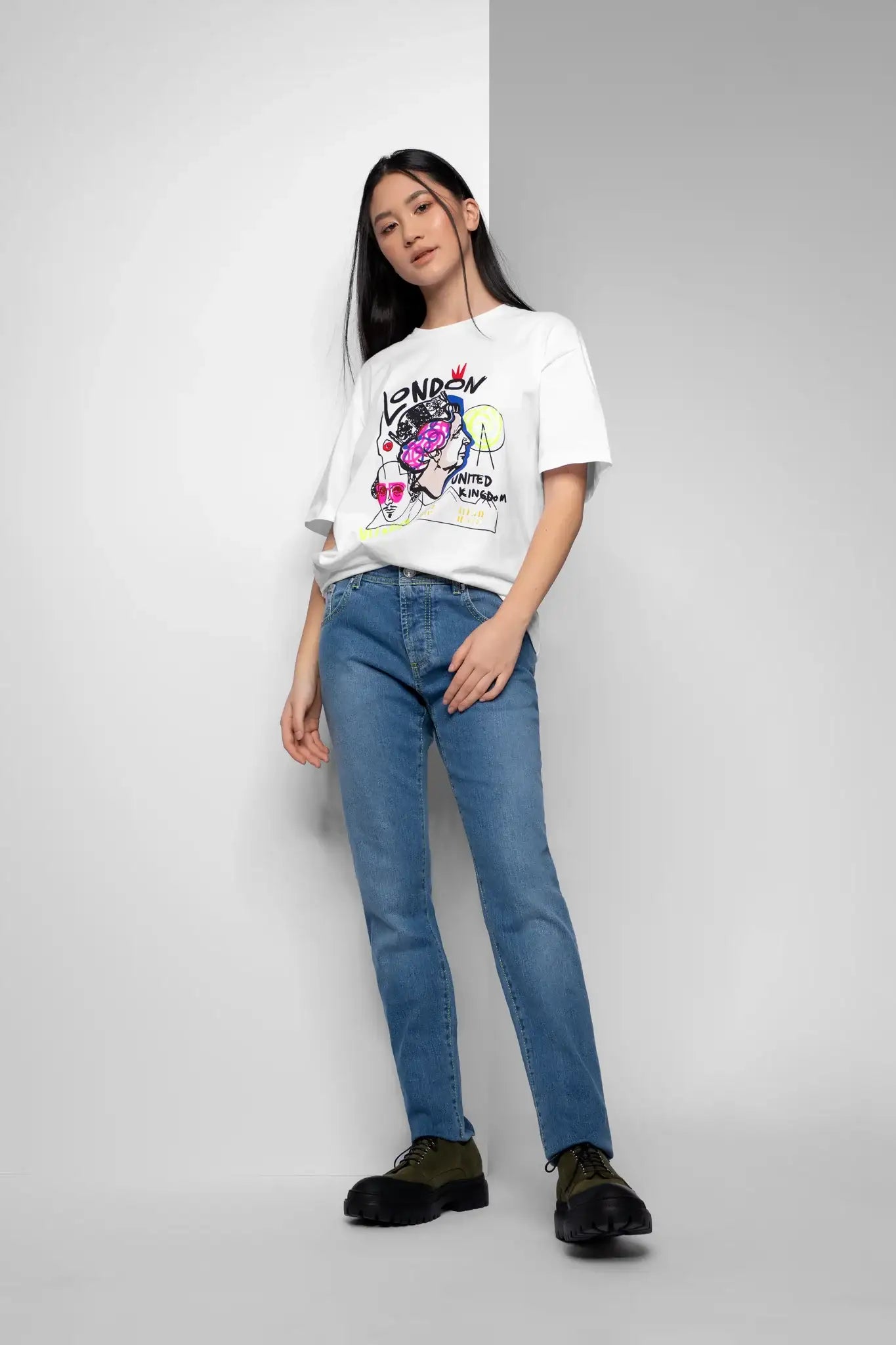 London Queen T-shirt