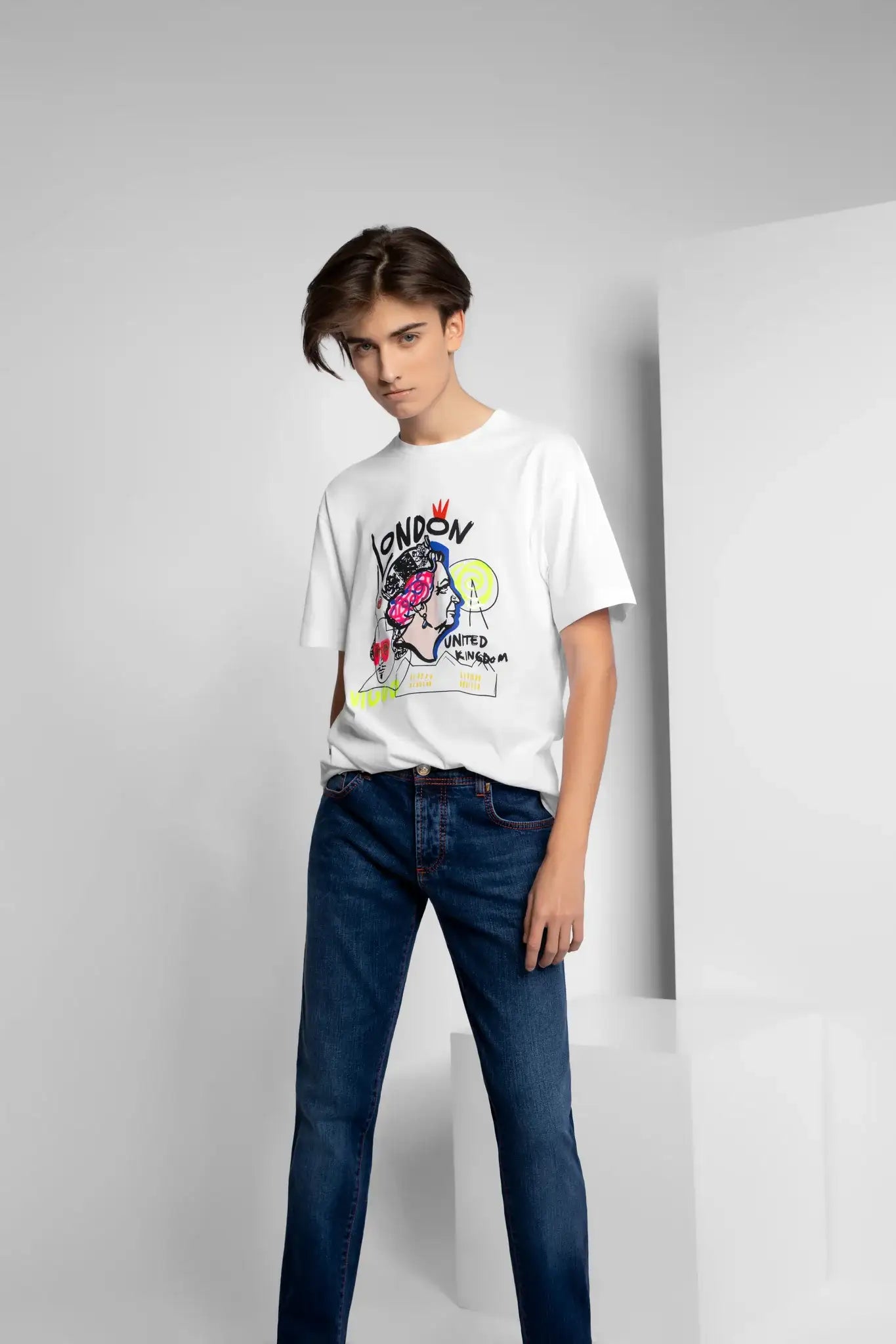 London Queen T-shirt