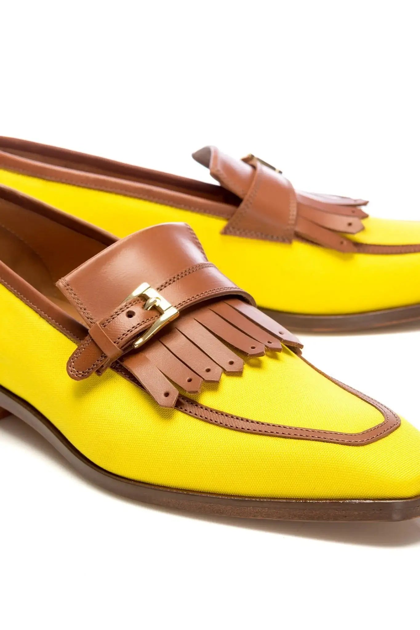 Mocasini tassel galbeni din piele si textil