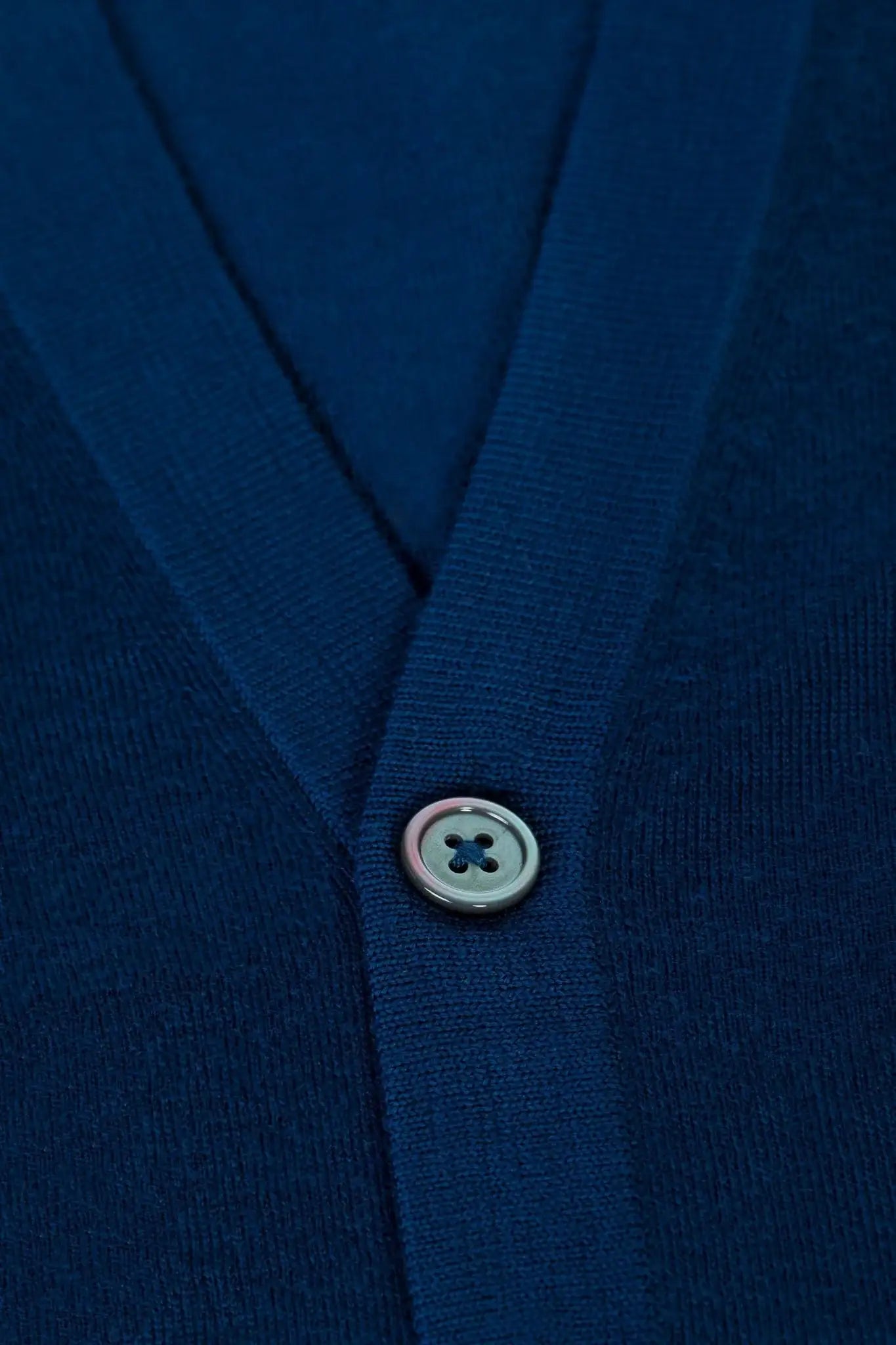 Cardigan navy din lana merino