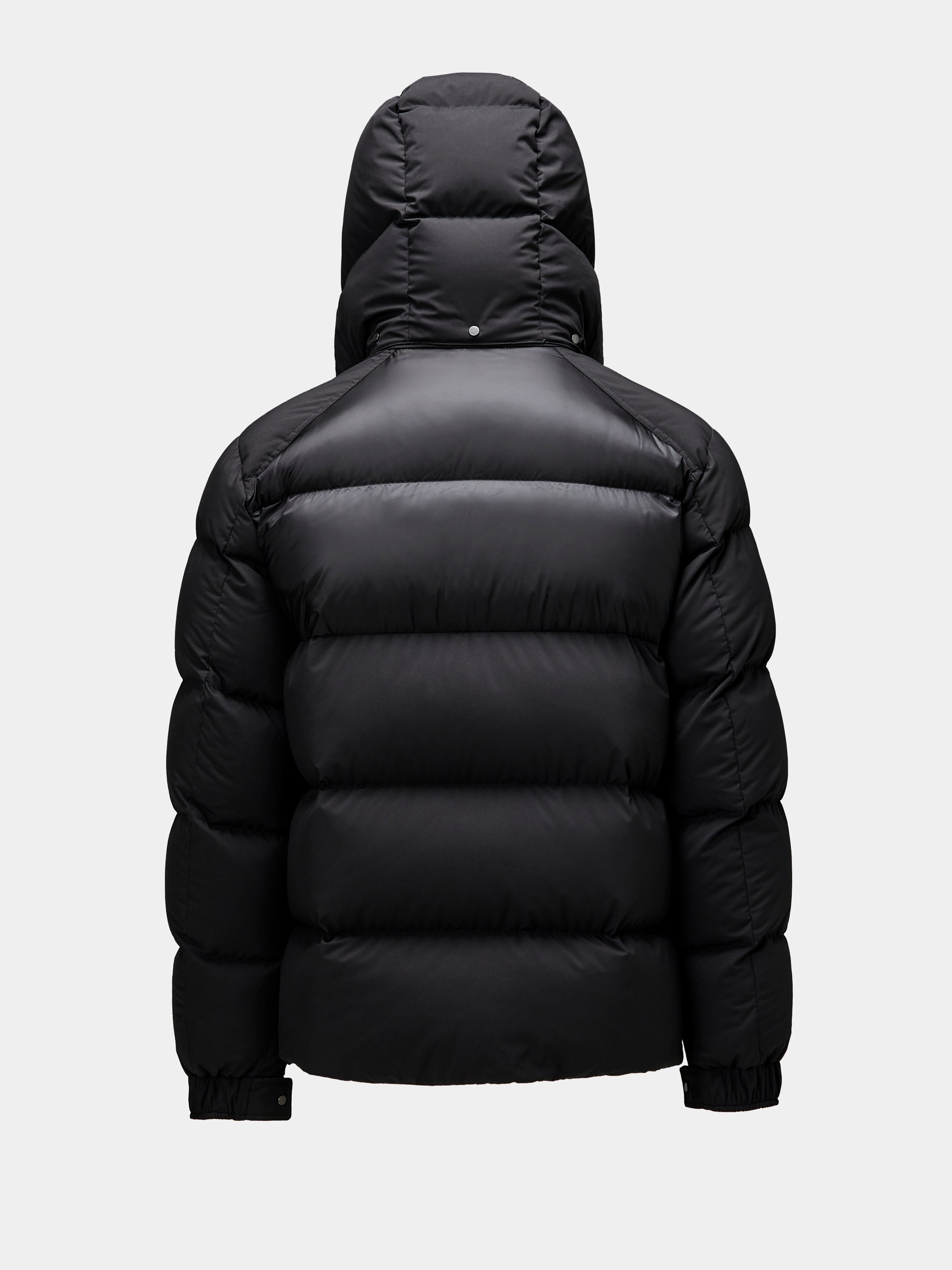 Short black down jacket