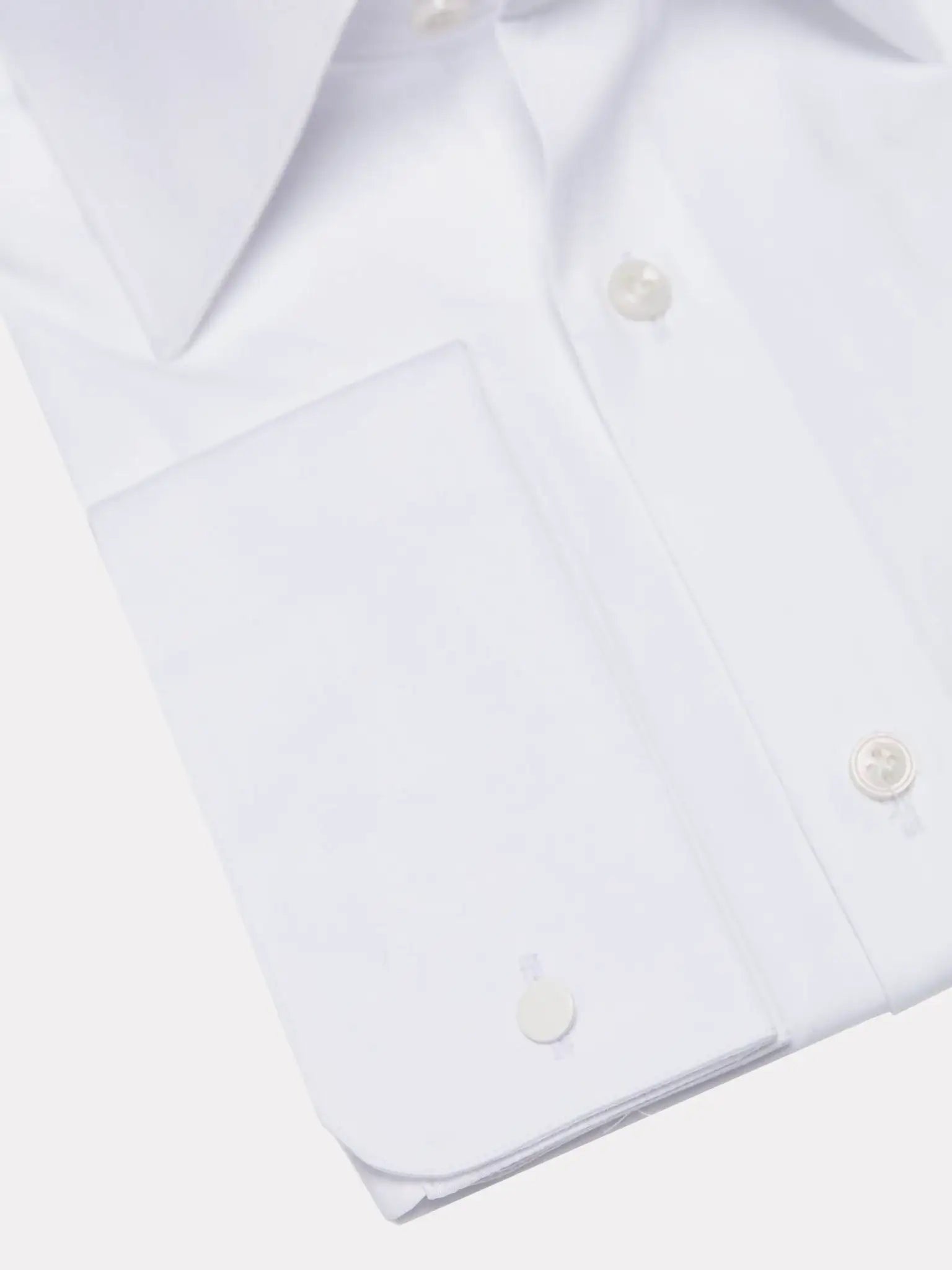 Camasa alba cu mansete de butoni