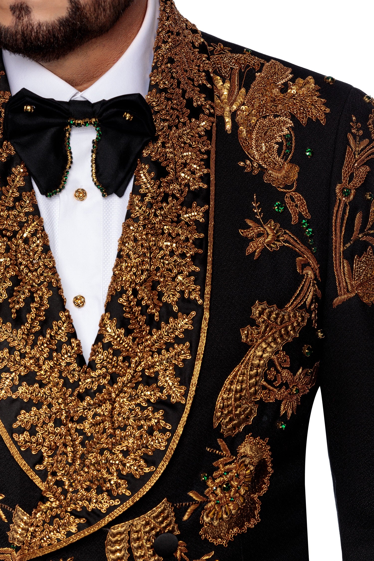 Wool tuxedo jacket with manual bronze embroidery on two rows of buttons
