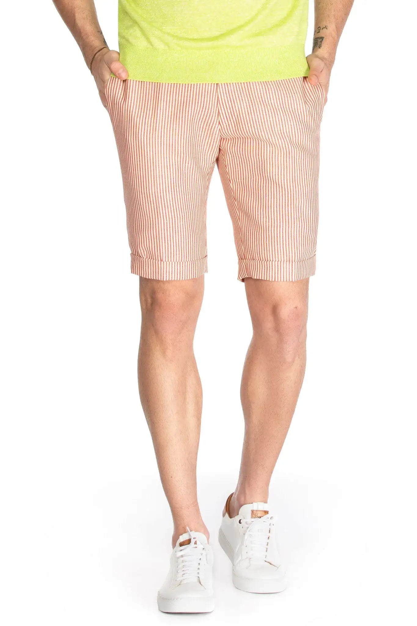 Pantalon Scurt Casual Rosu Cu Dungi Crem