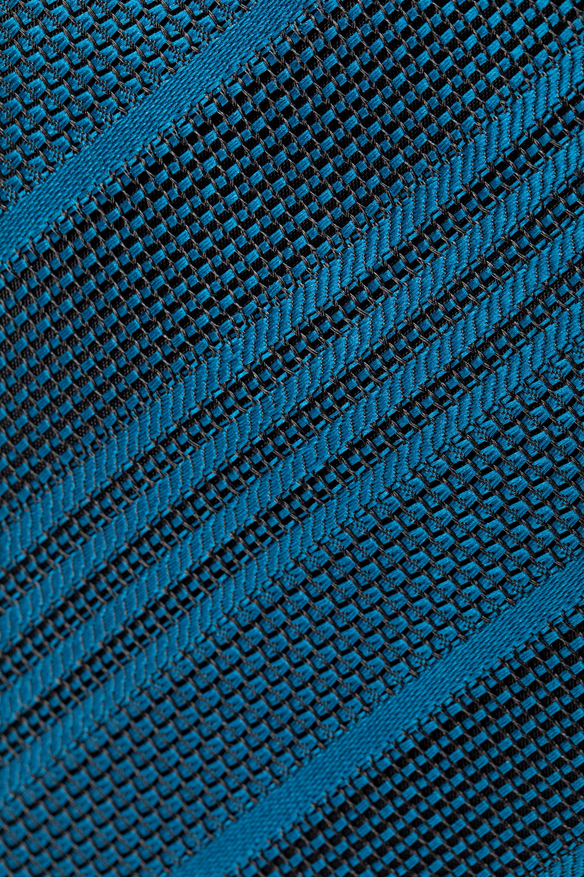 Blue silk tie with stripes
