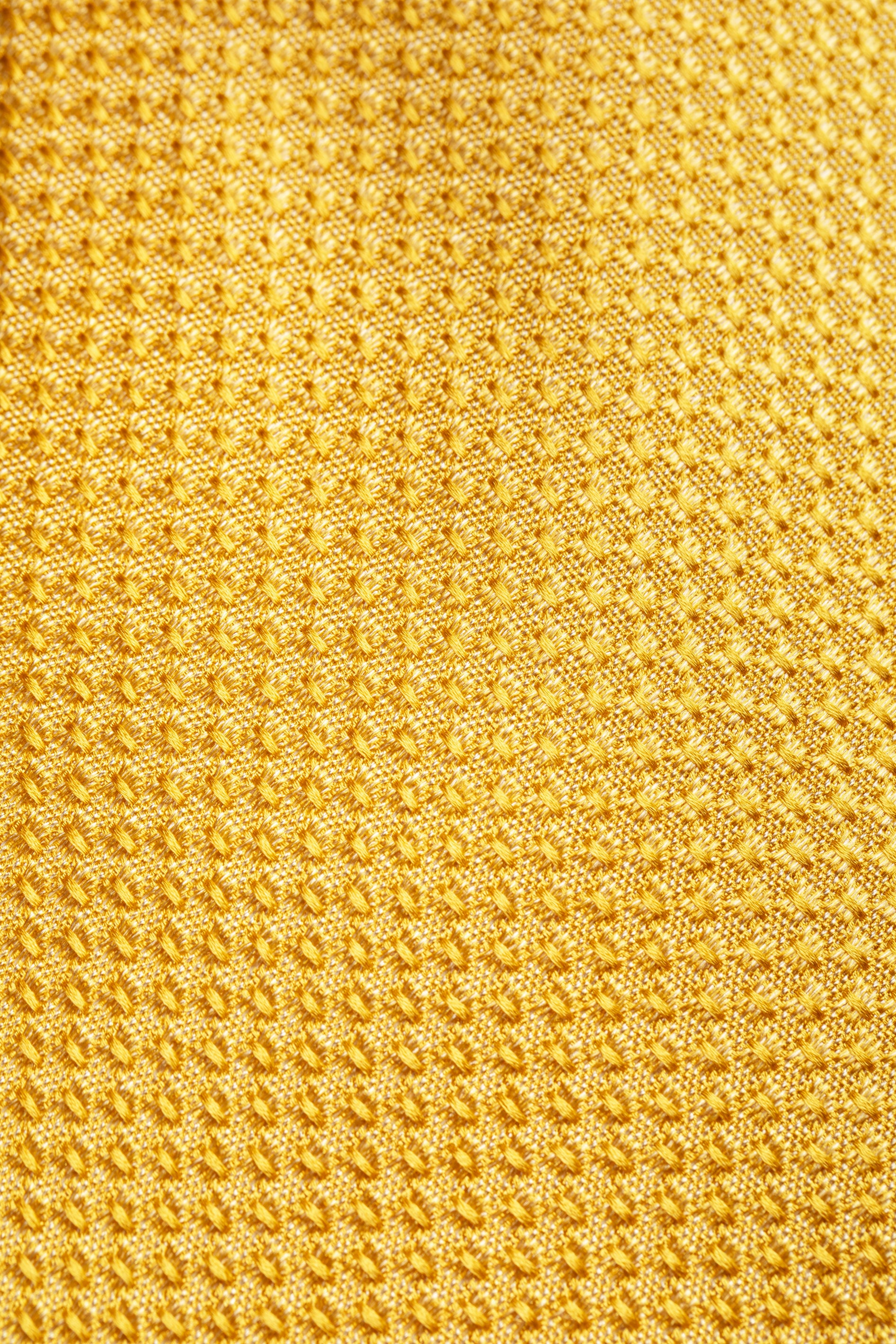 Textured yellow silk tie