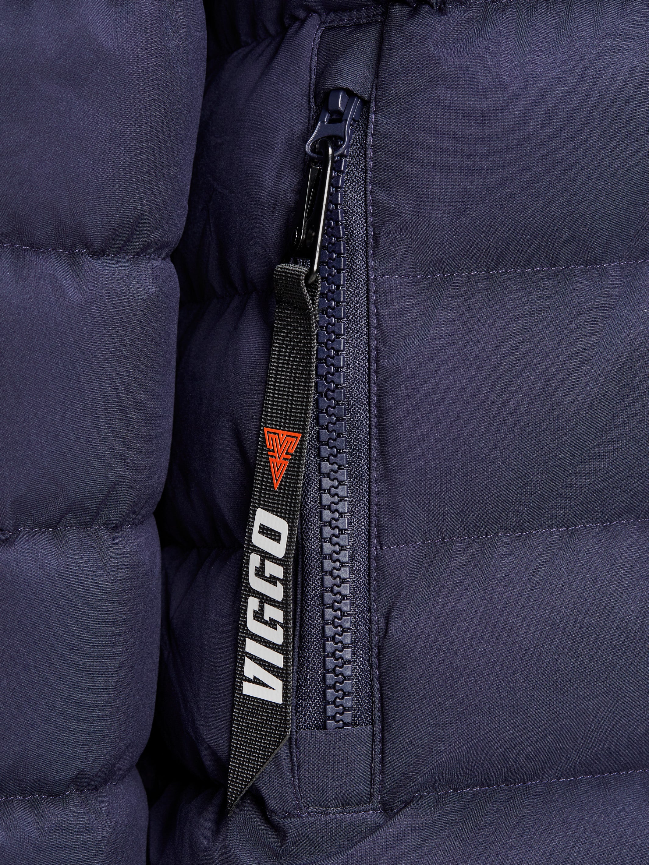 Long navy jacket with heating and removable accessories