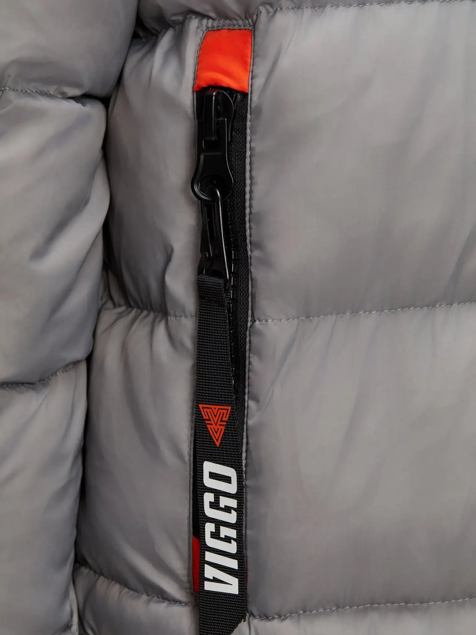 Geaca gri cu incalzire si accesorii detasabile