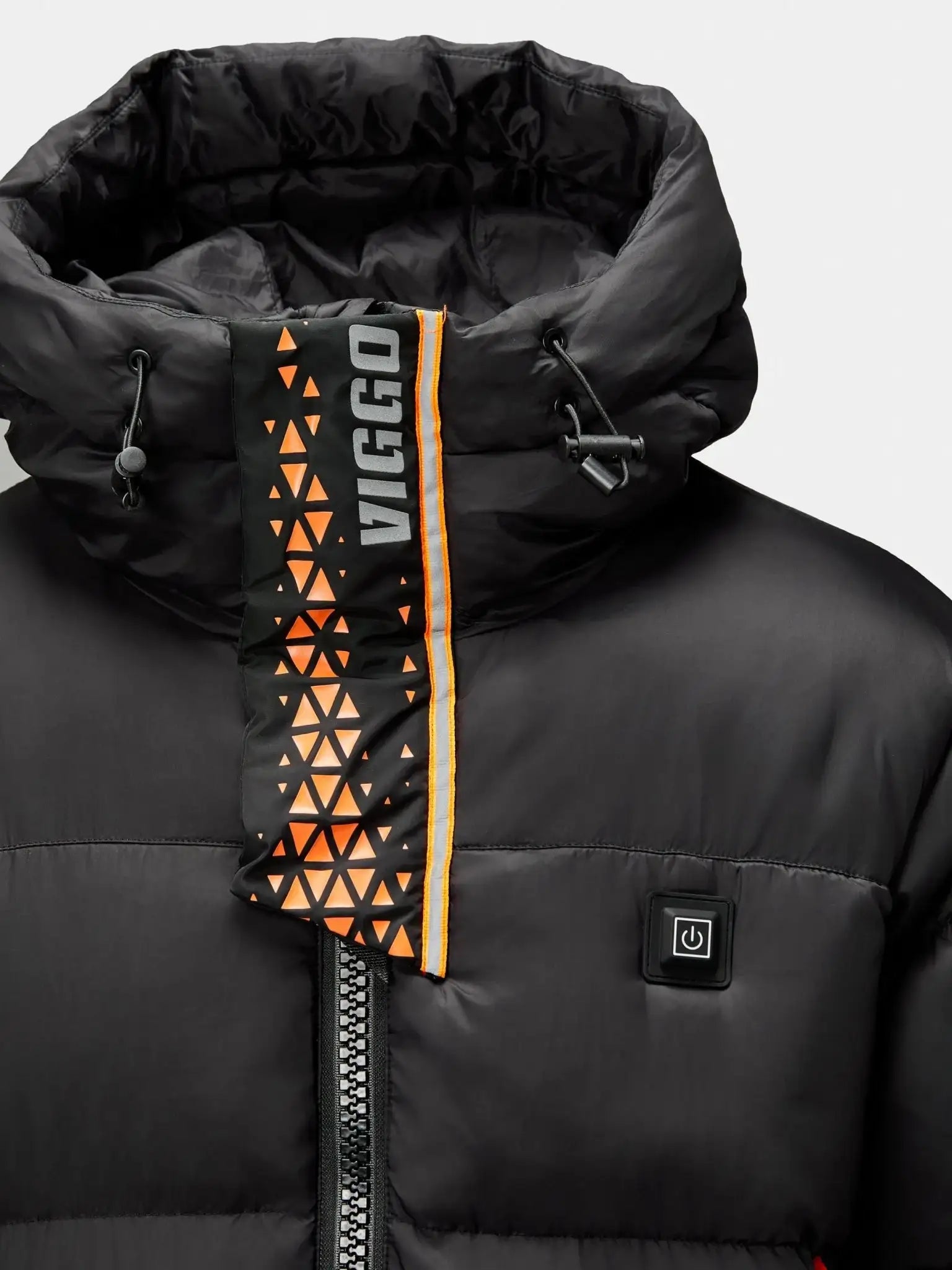 Geaca neagra cu incalzire si accesorii detasabile