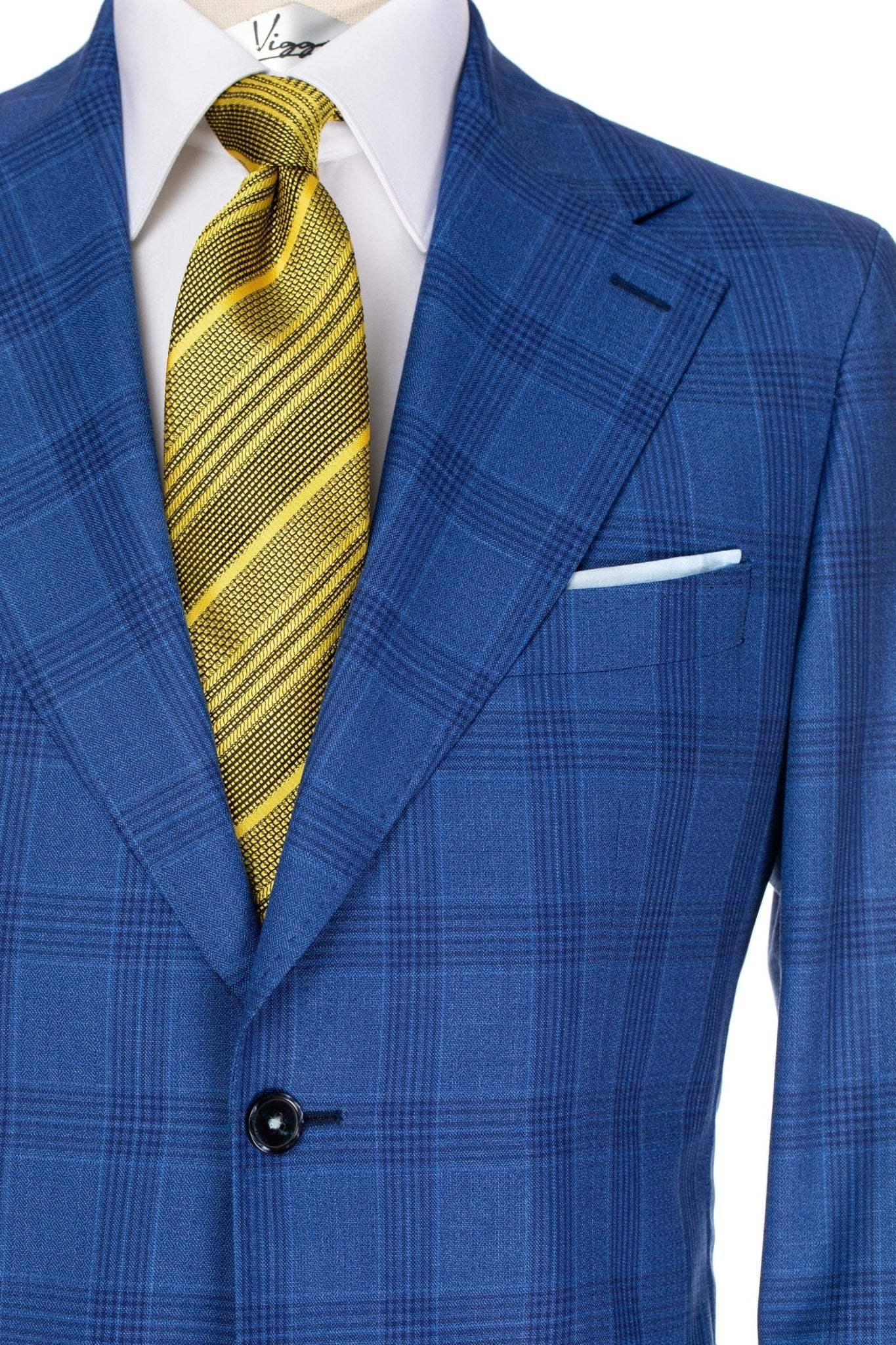 Yellow silk tie with texture and stripes