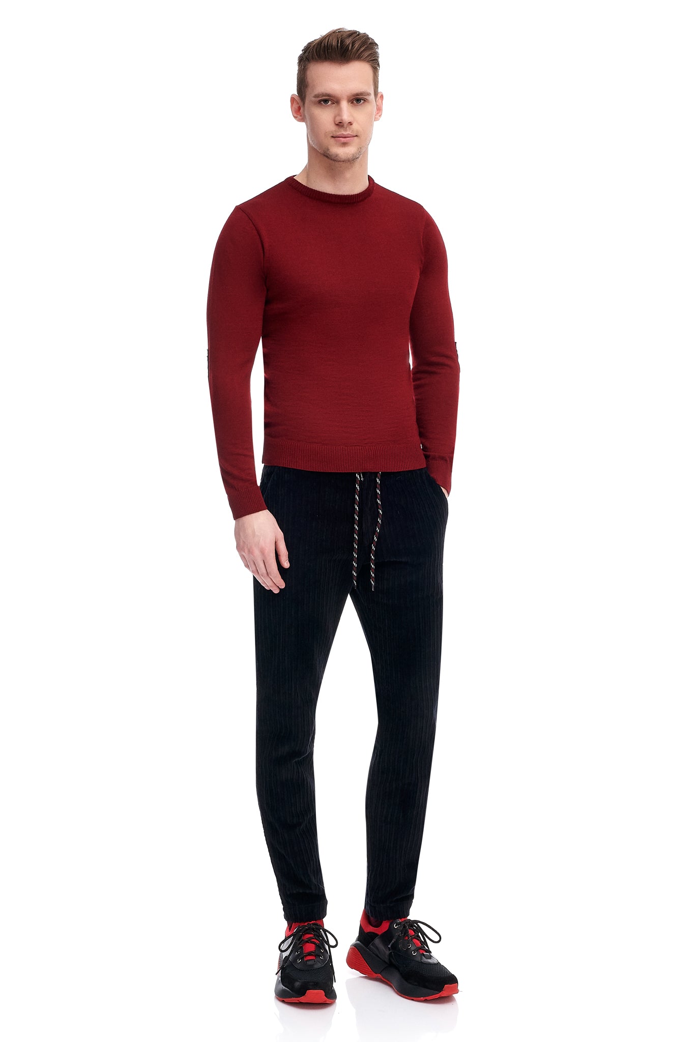 Pantaloni reiat negri cu snur
