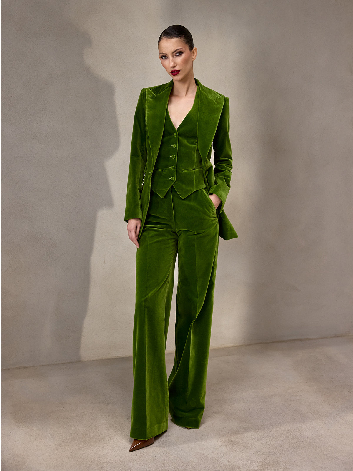 Costum verde 3 piese Made to Measure FOR HER