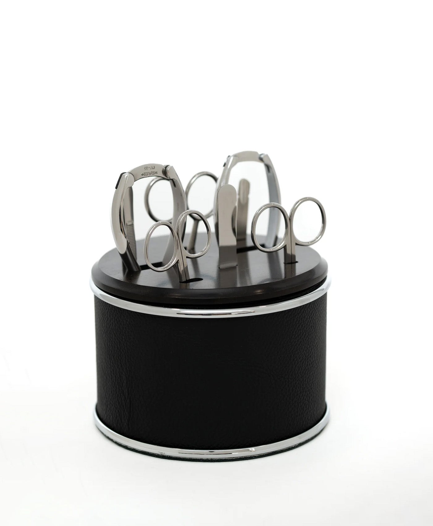 Set manichiura cu suport din piele neagra