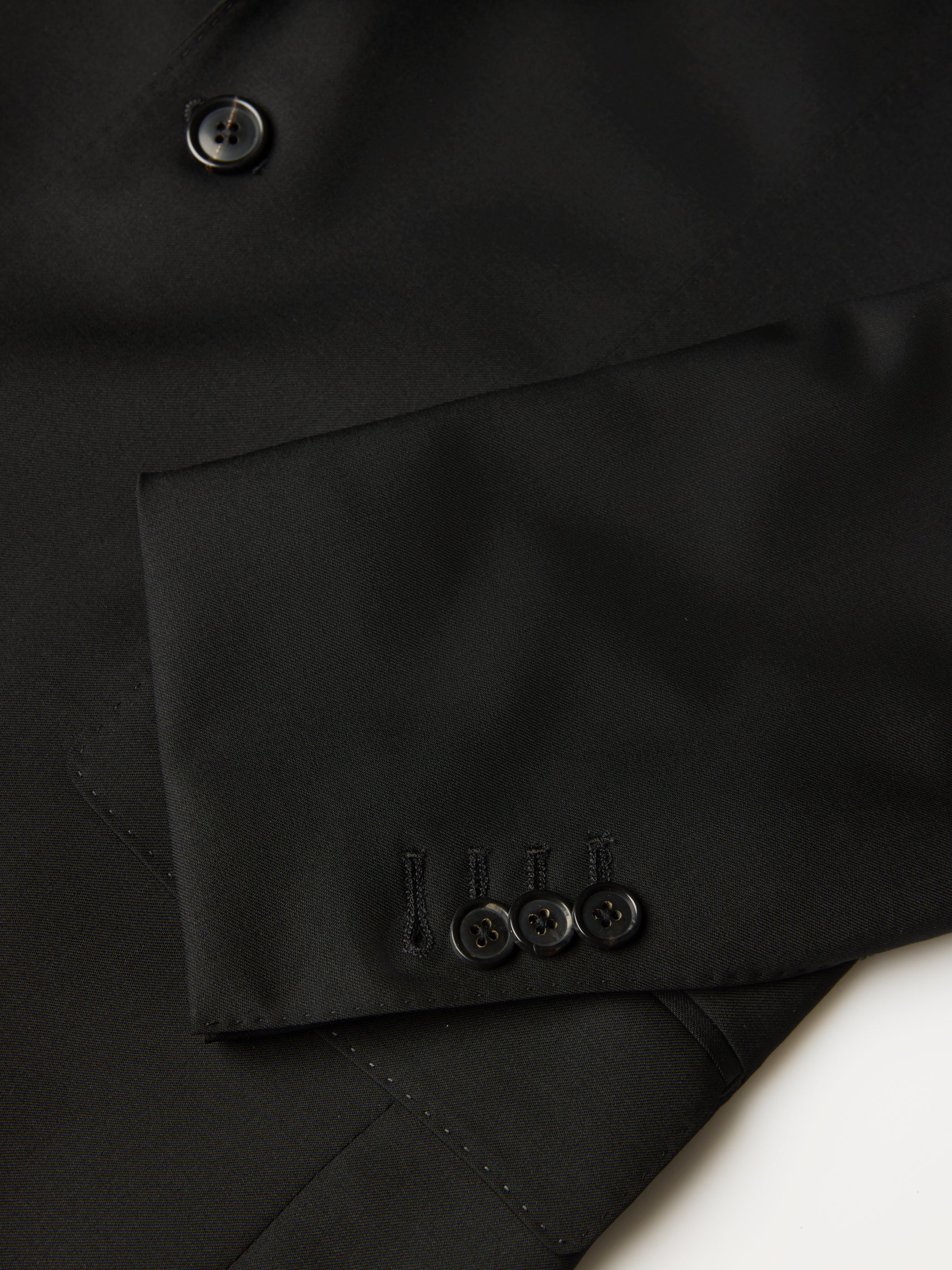 COSTUM NEGRU VIGGO